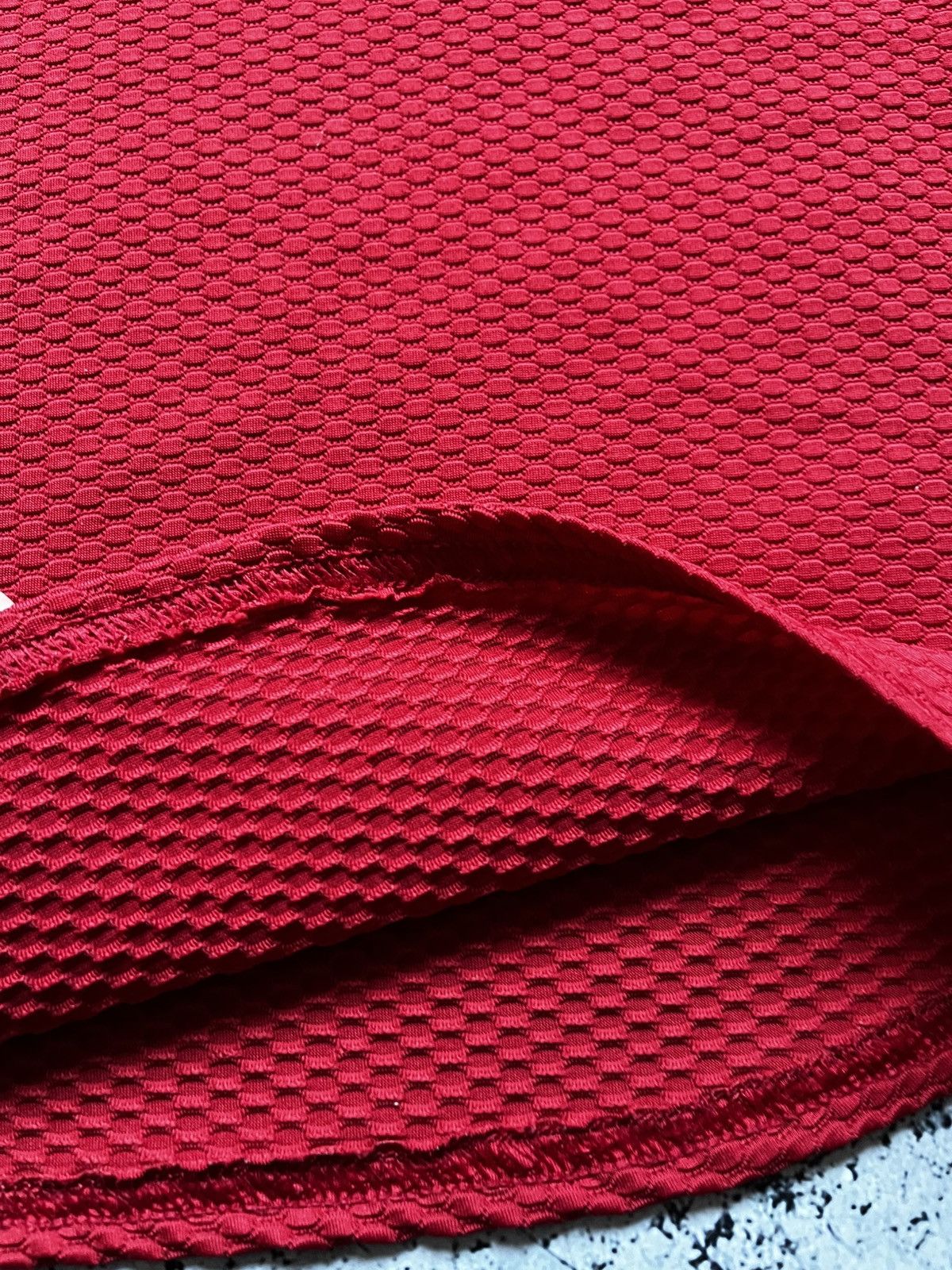 Nike × Vintage Vintage Nike Sphere Sleeveless Red Waffle Tank Top Y2K USA Size US XL / EU 56 / 4 - 12 Thumbnail