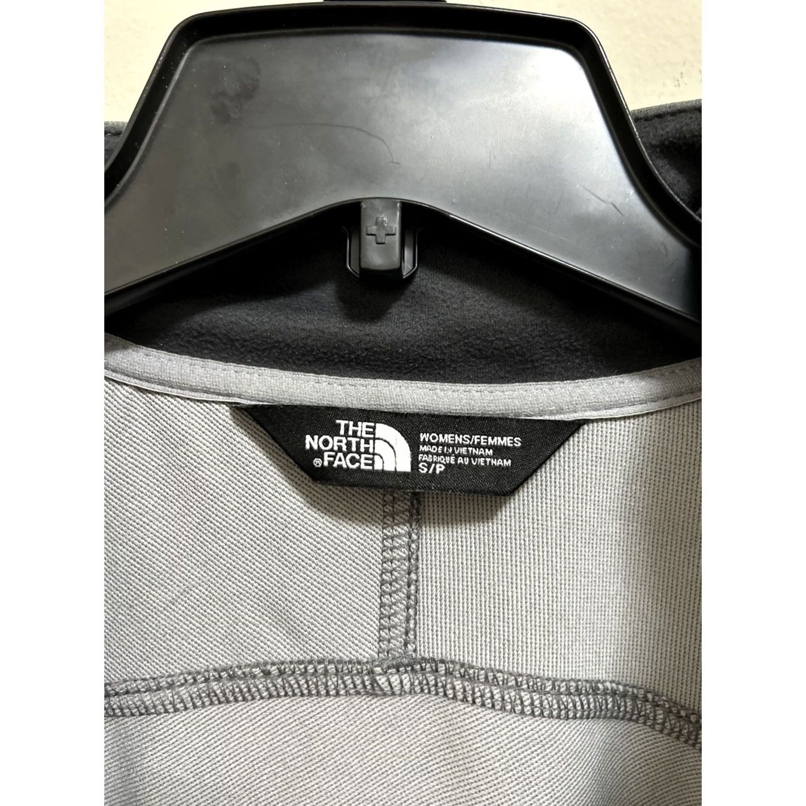 The North Face The North Face Windwall Jacket Womens Small Gray Full Zip Softshell Logo Size S / US 4 / IT 40 - 6 Thumbnail