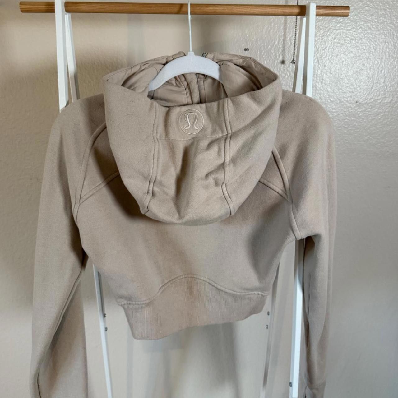 Designer tan LULULEMON crpped zip up scuba🤎 Size S / US 4 / IT 40 - 4 Thumbnail