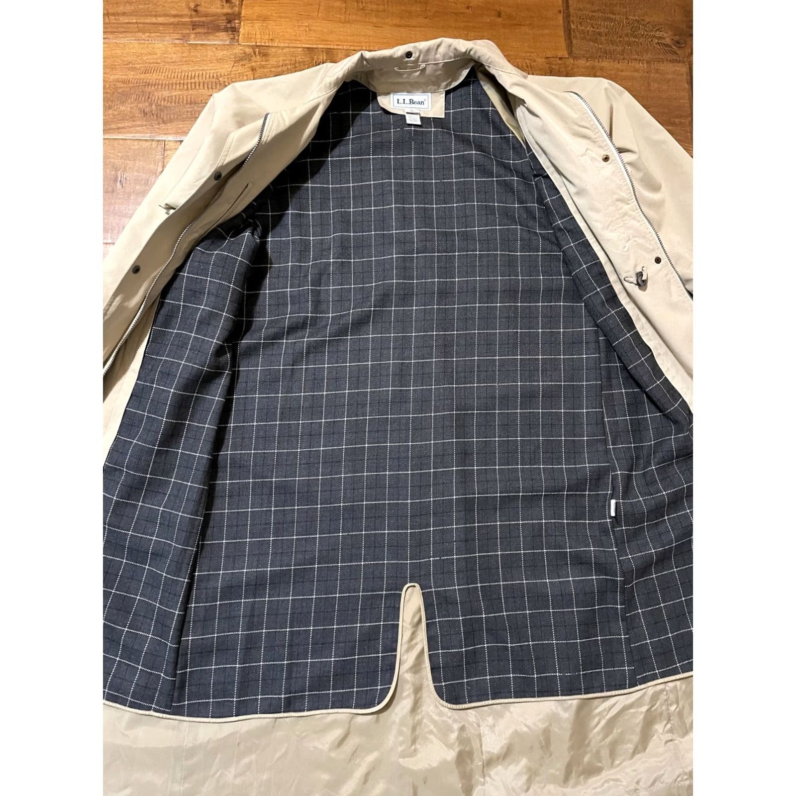 Vintage L.L. Bean Women's Large L Beige Rain Trench Jacket Coat Button Zip Full Length Wool Liner Casual Solid Polyester Knit Fall Spring Winter Size L / US 10 / IT 46 - 6 Thumbnail