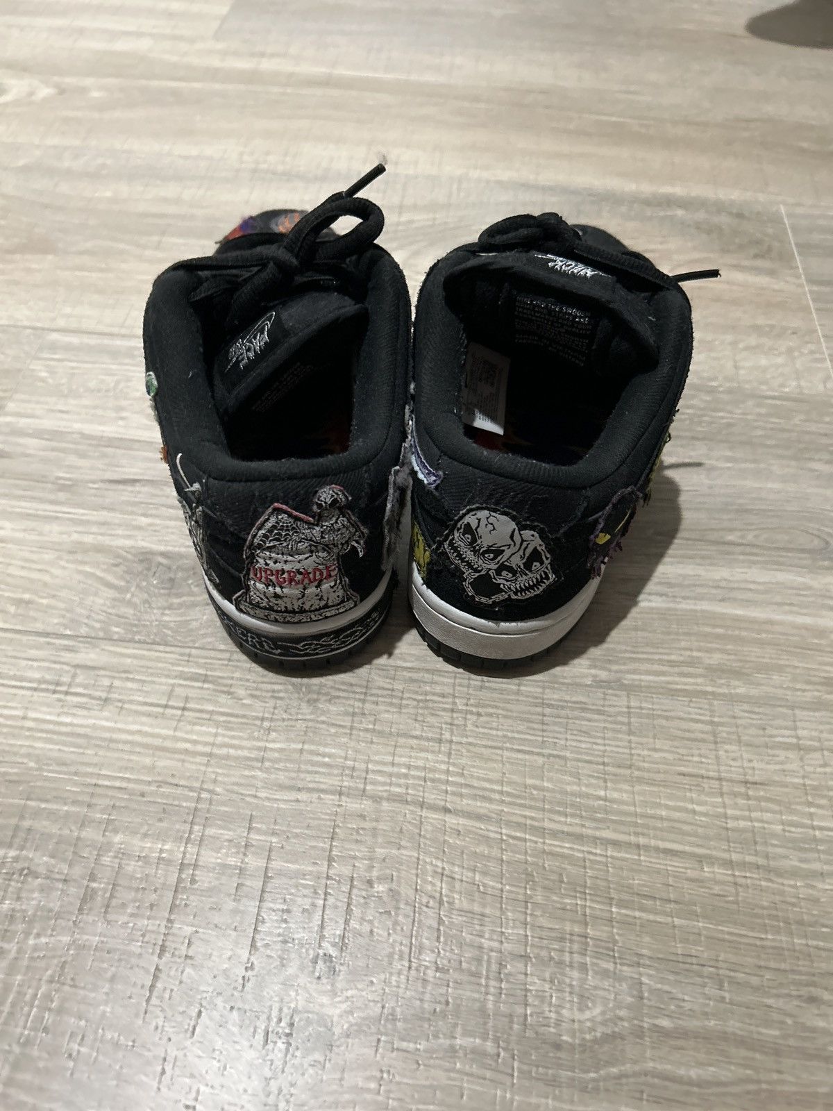 Nike SB Nike SB dunks x neckface Size US 7 / EU 40 - 4 Thumbnail