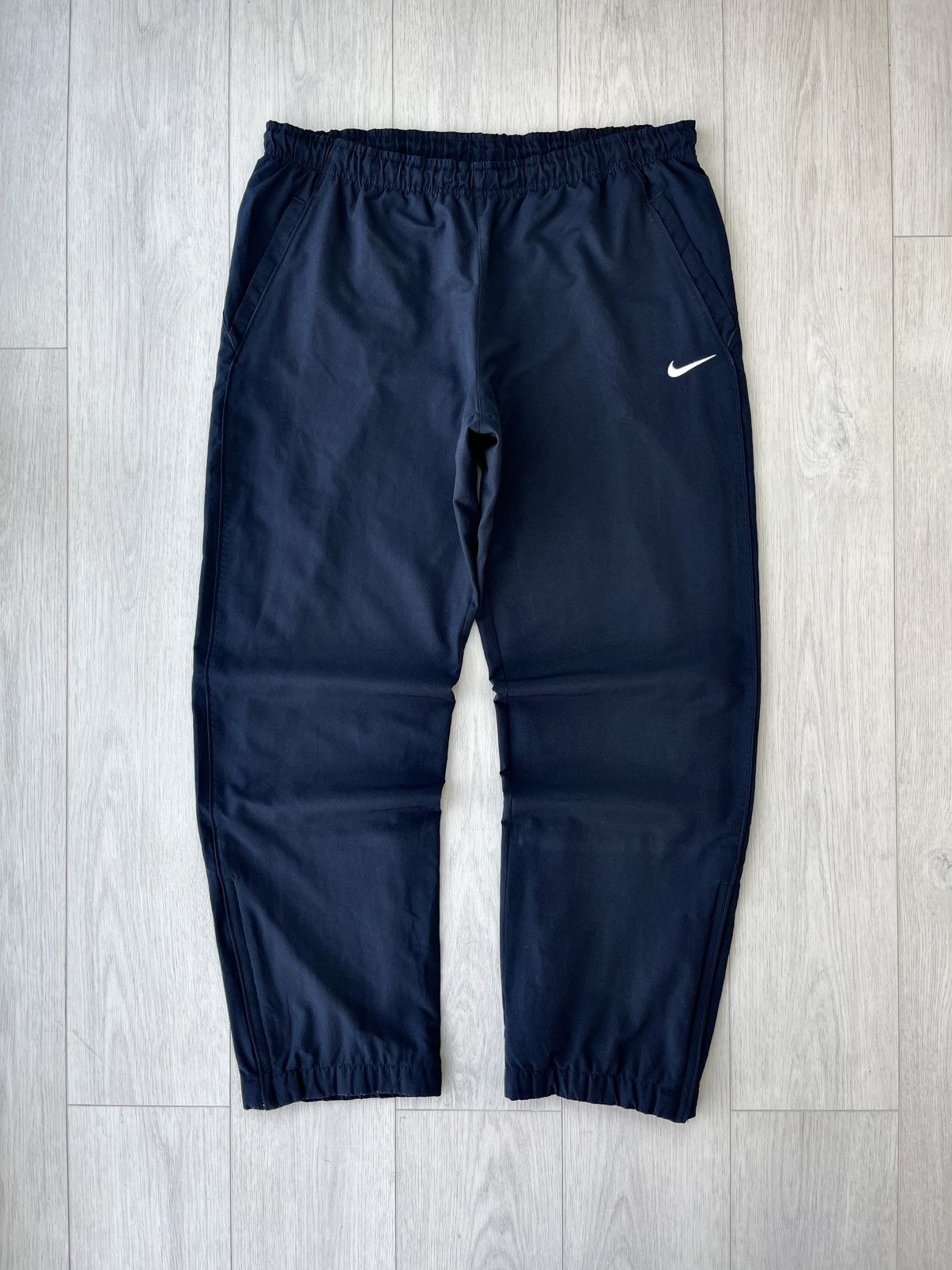Nike Vintage Nike Track Pants Swoosh Logo Y2K 90s Drill Casual Size US 34 / EU 50 - 1 Thumbnail