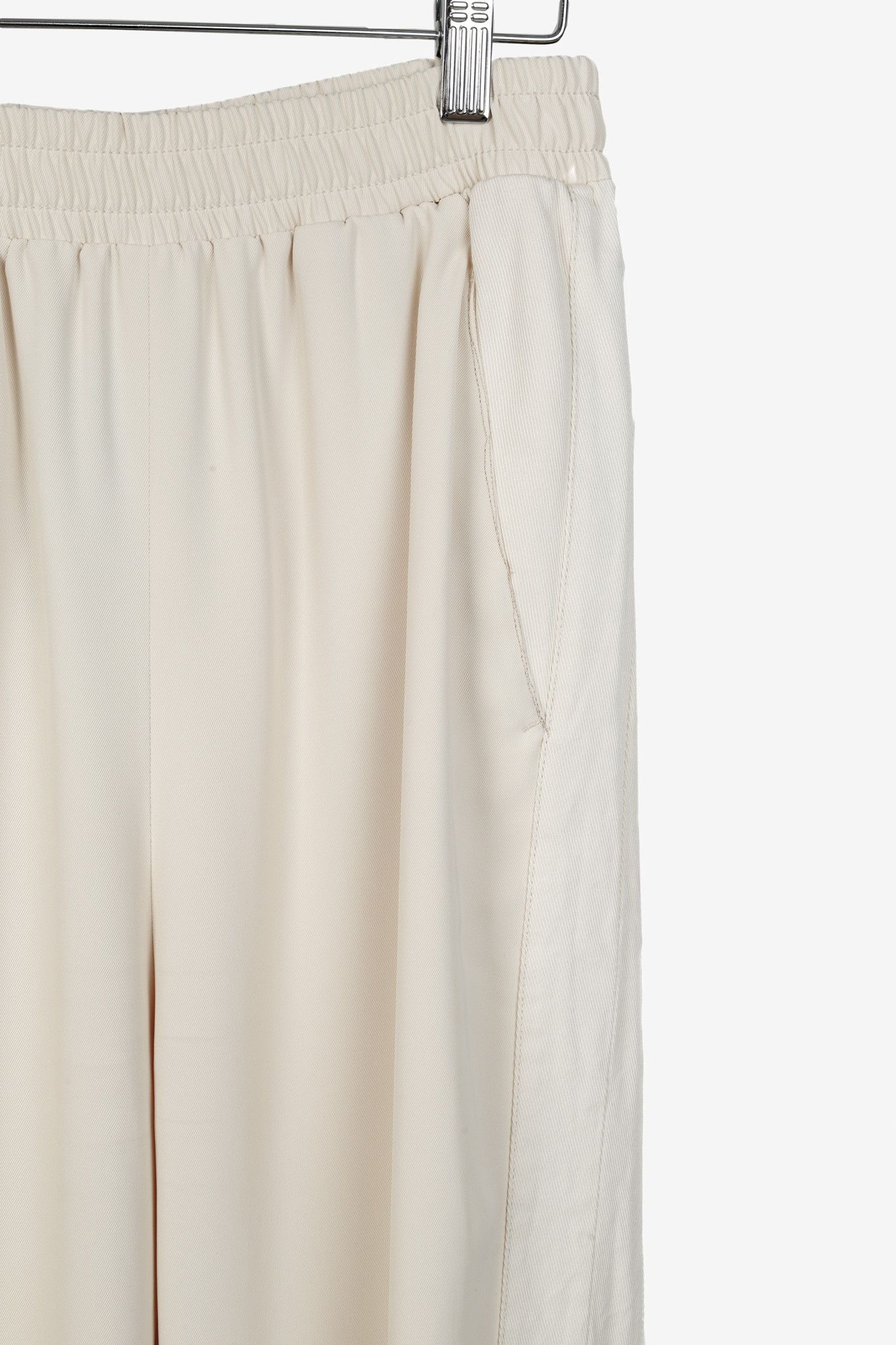 See by Chloe See by Chloe Angora Beige Fluid Jogger Pant Size 27" / US 4 / IT 40 - 4 Thumbnail