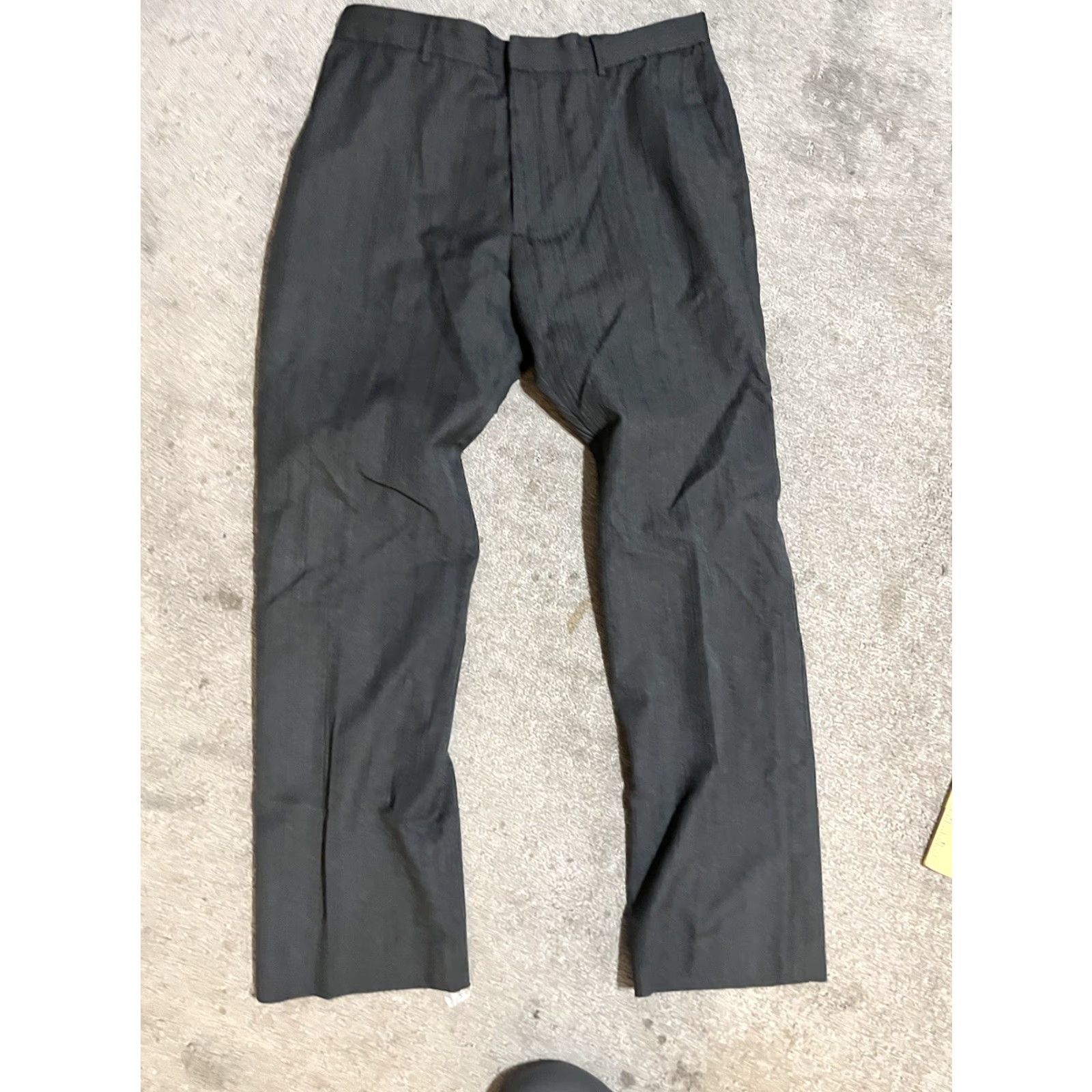 Perry Ellis Perry Ellis Pants Men Gray Flat Front Modern Fit 36x32 Cargo Slim Straight Twill Cotton Belt Loops Pocket 8 in Inseam 32 in Size US 36 / EU 52 - 3 Thumbnail