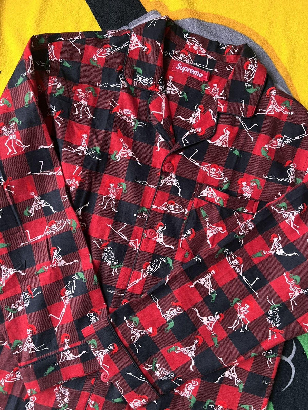 Supreme M - Supreme Holiday Pajama Set Red FW25 flannel shirt pant Size ONE SIZE - 14 Thumbnail