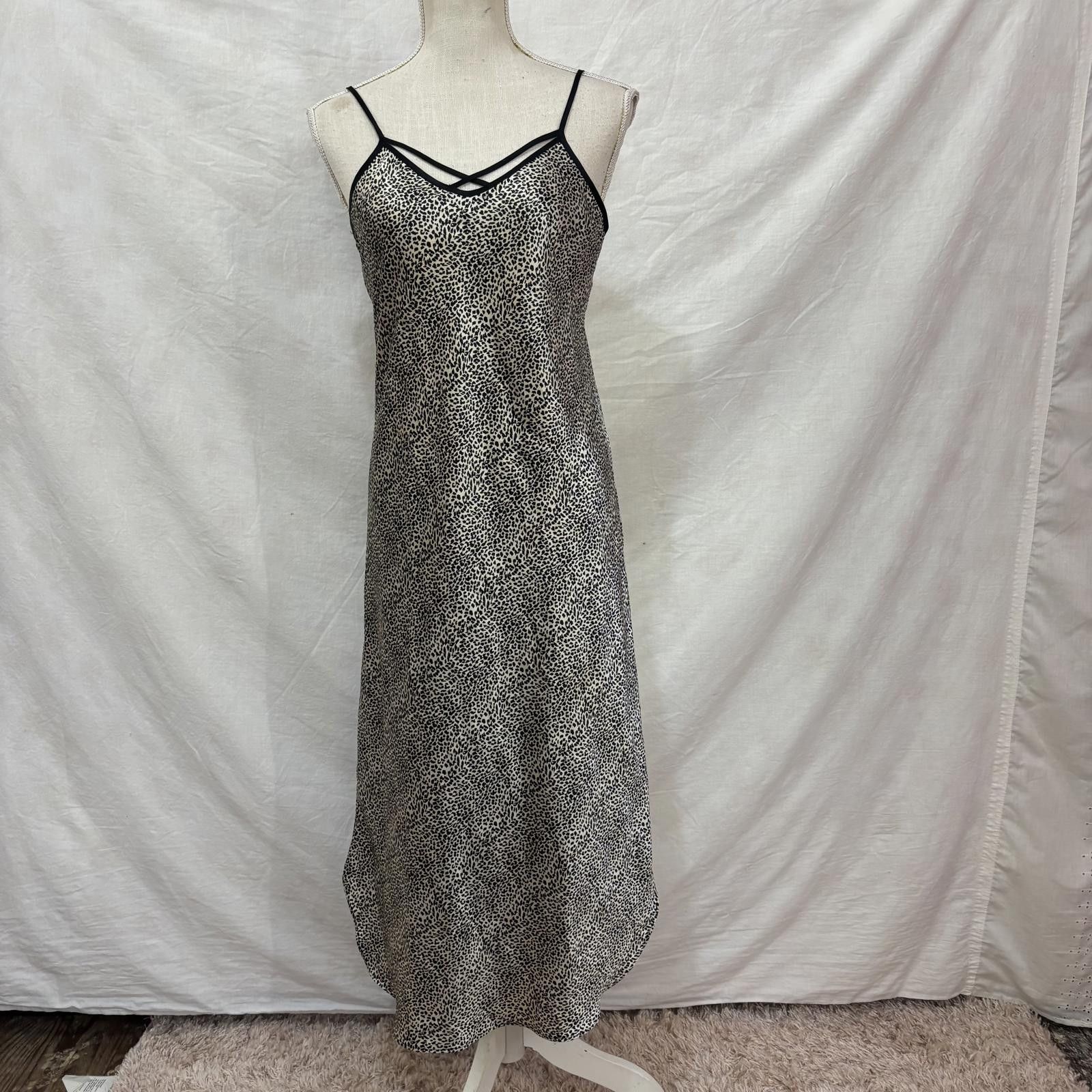 Other Vtg 90s satin leopard print lingerie gown sz small Size ONE SIZE - 1 Thumbnail