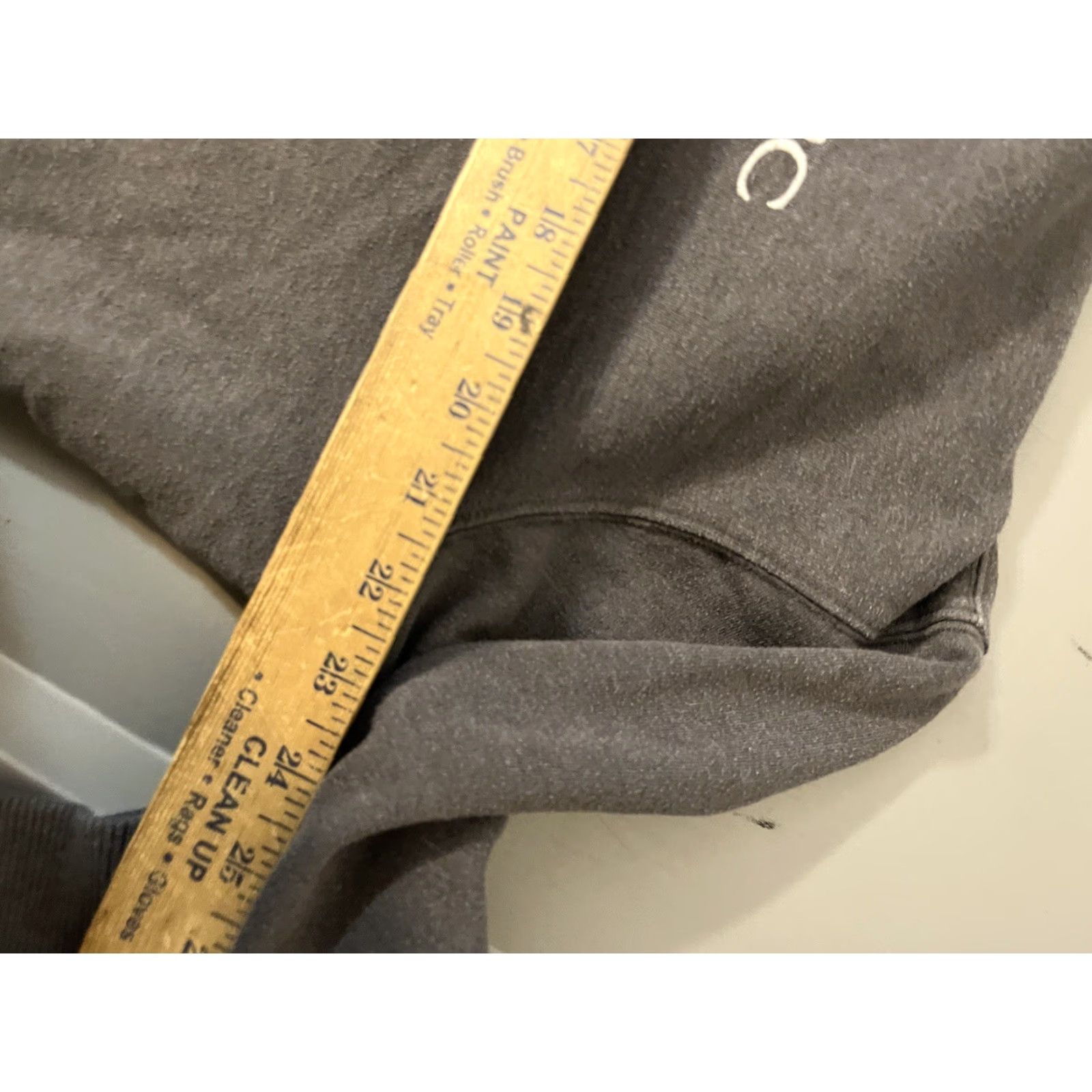 Banana Republic Banana Republic Hoodie Mens Pullover Fleece Graphic Front Pockets Large Gray Size L / US 10 / IT 46 - 5 Thumbnail
