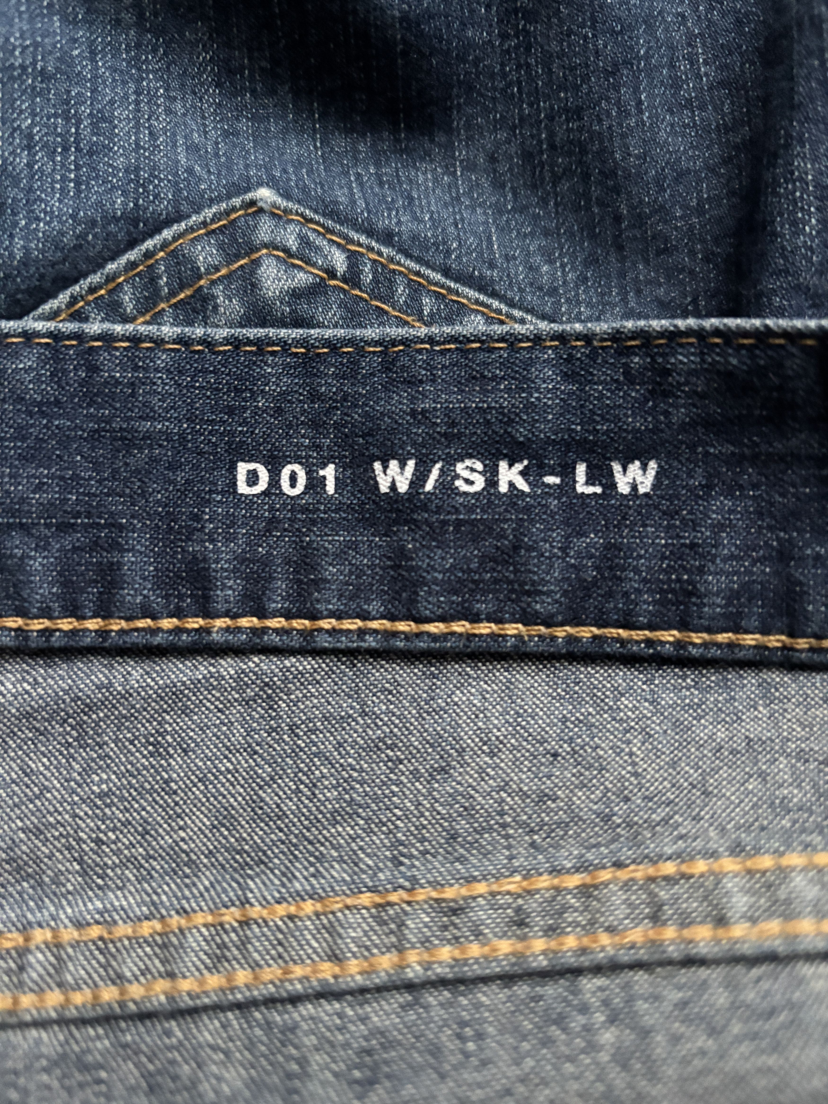 Saint Laurent Paris ⚡️QUICK SALE⚡️Saint Laurent D01 Blue Denim Jeans Size 28" / US 6 / IT 42 - 16 Thumbnail