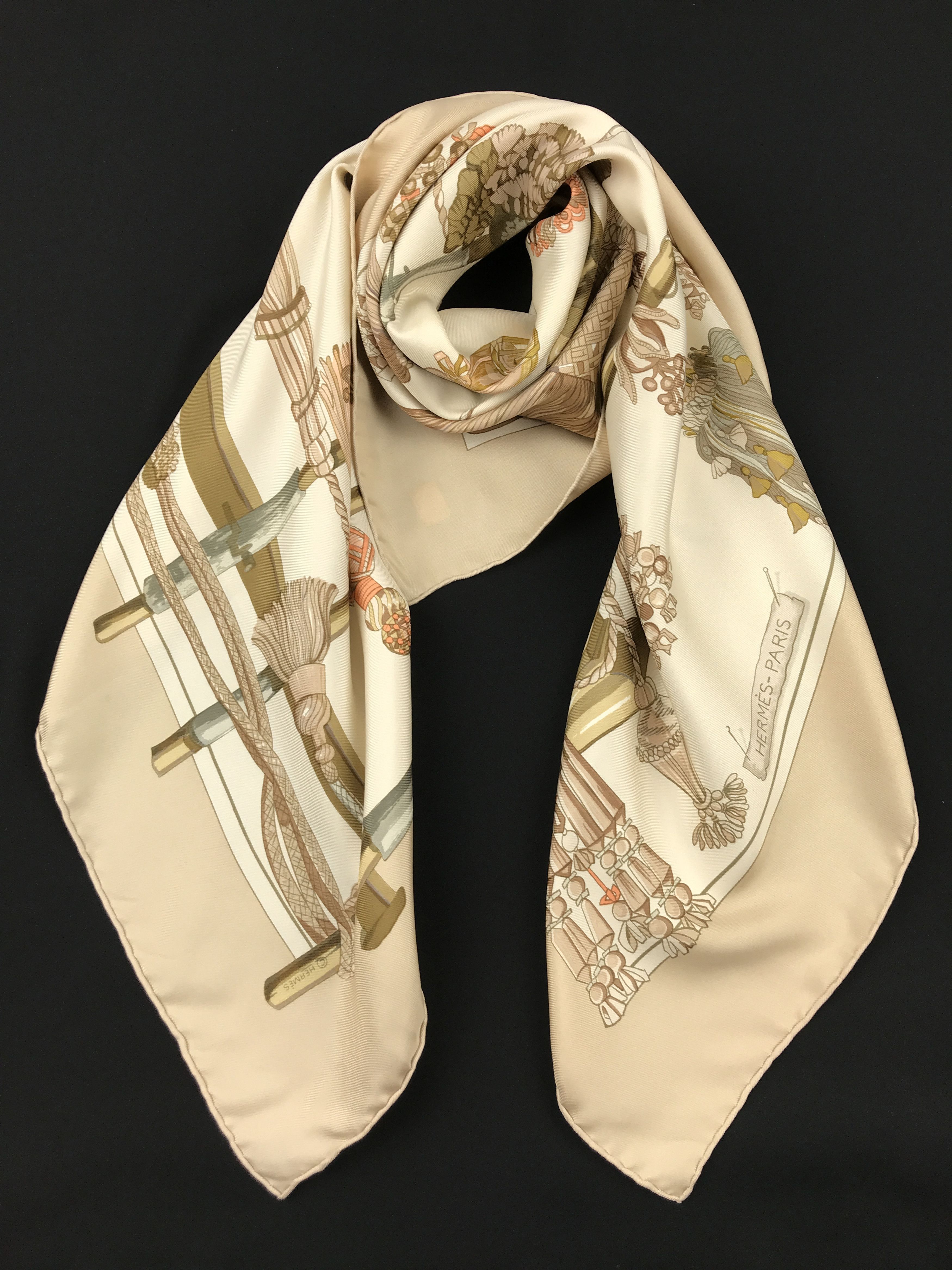 Hermes Vintage Hermes Silk Scarf Size ONE SIZE - 11 Thumbnail