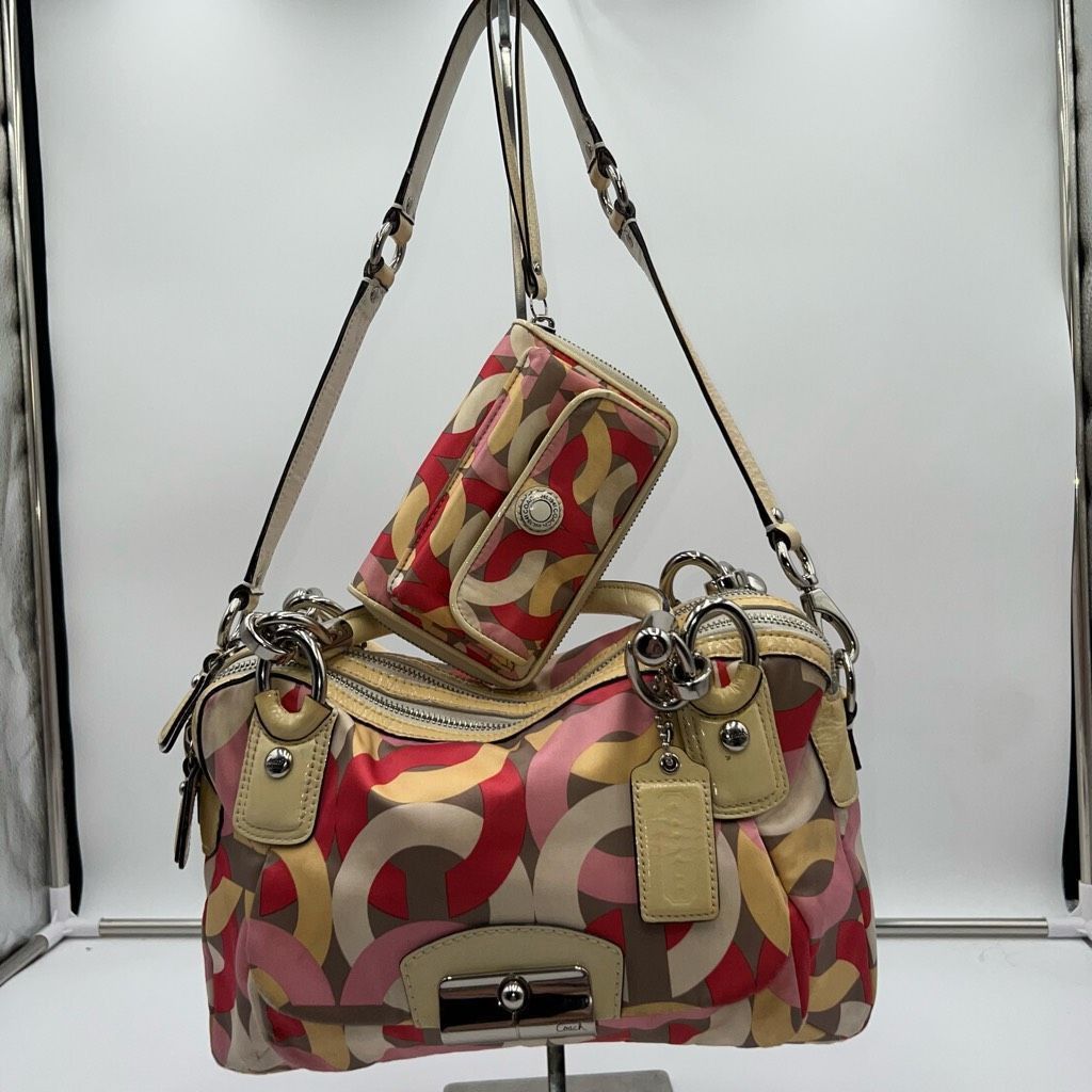 Coach Coach Kristin Chain Link Bag and Wristlet Duo Size ONE SIZE - 1 Thumbnail