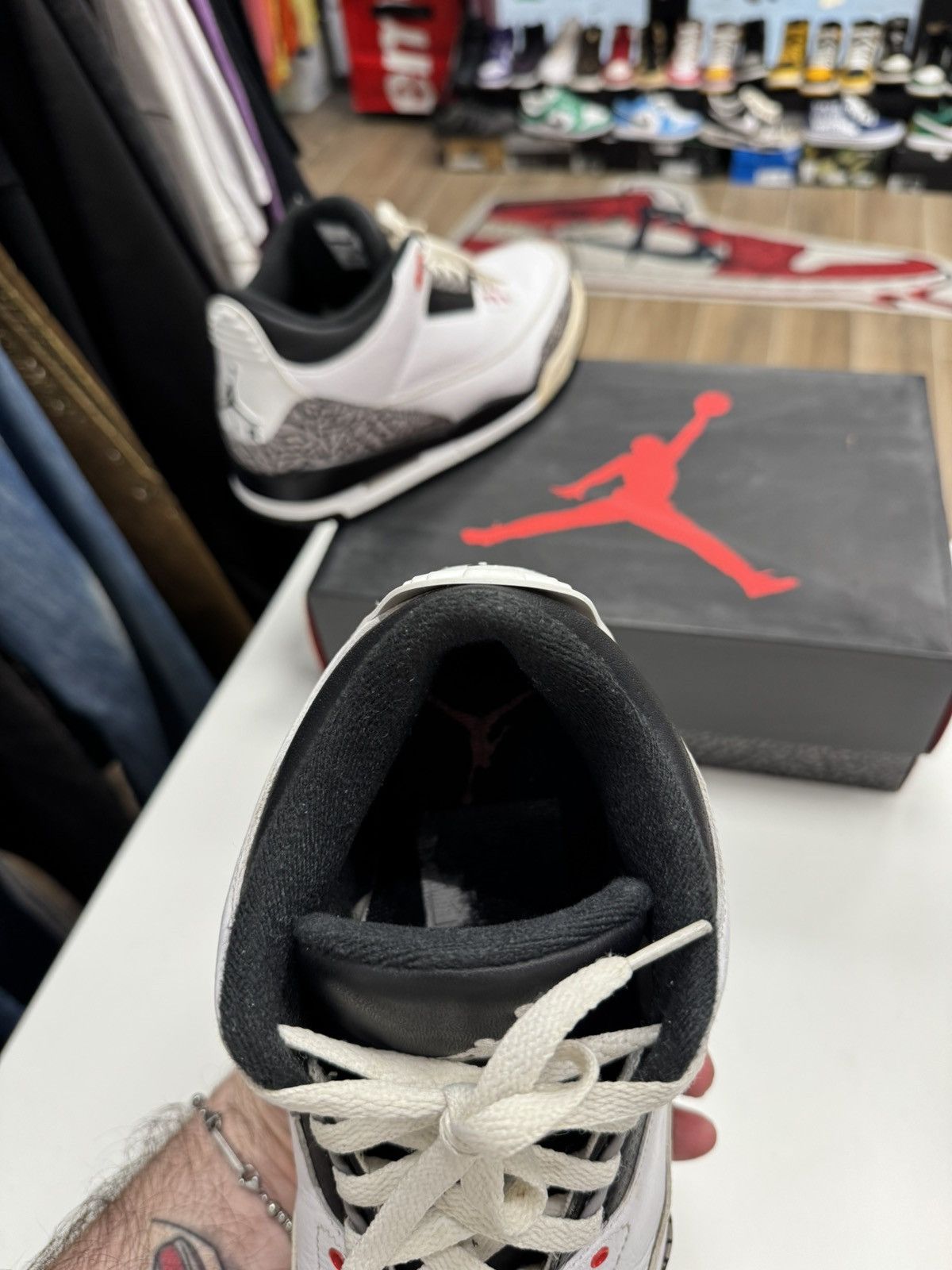 Jordan Brand × Nike Jordan 3 retro infrared 42 (2010) Size US 8.5 / EU 41-42 - 13 Thumbnail