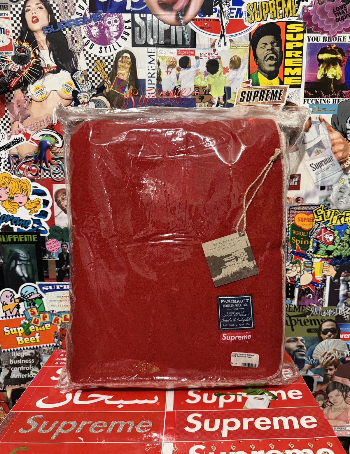 Supreme DS FW14 Supreme Faribault Box Logo Wool Blanket NEW RARE Red Size ONE SIZE - 2 Thumbnail