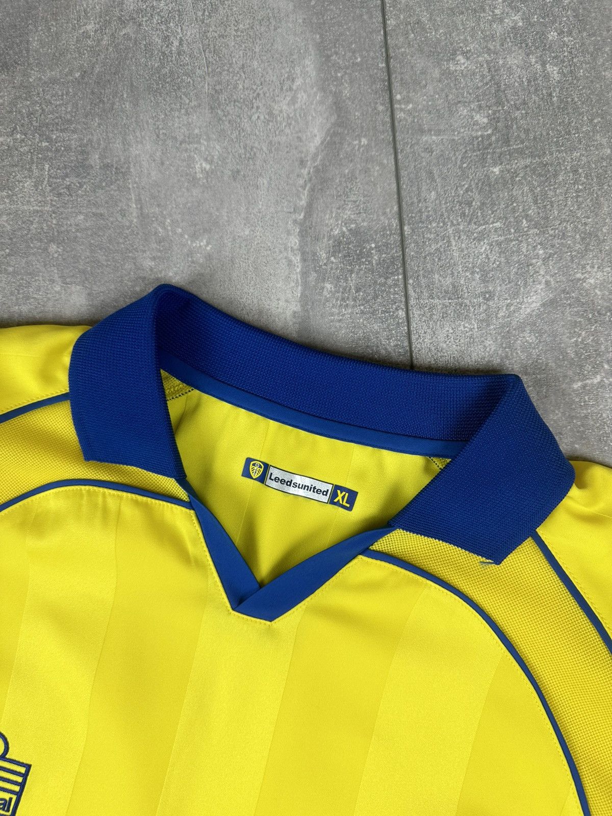 Other Admiral Leeds United 2006/07 Away Soccer Football Jersey Size US XL / EU 56 / 4 - 8 Thumbnail