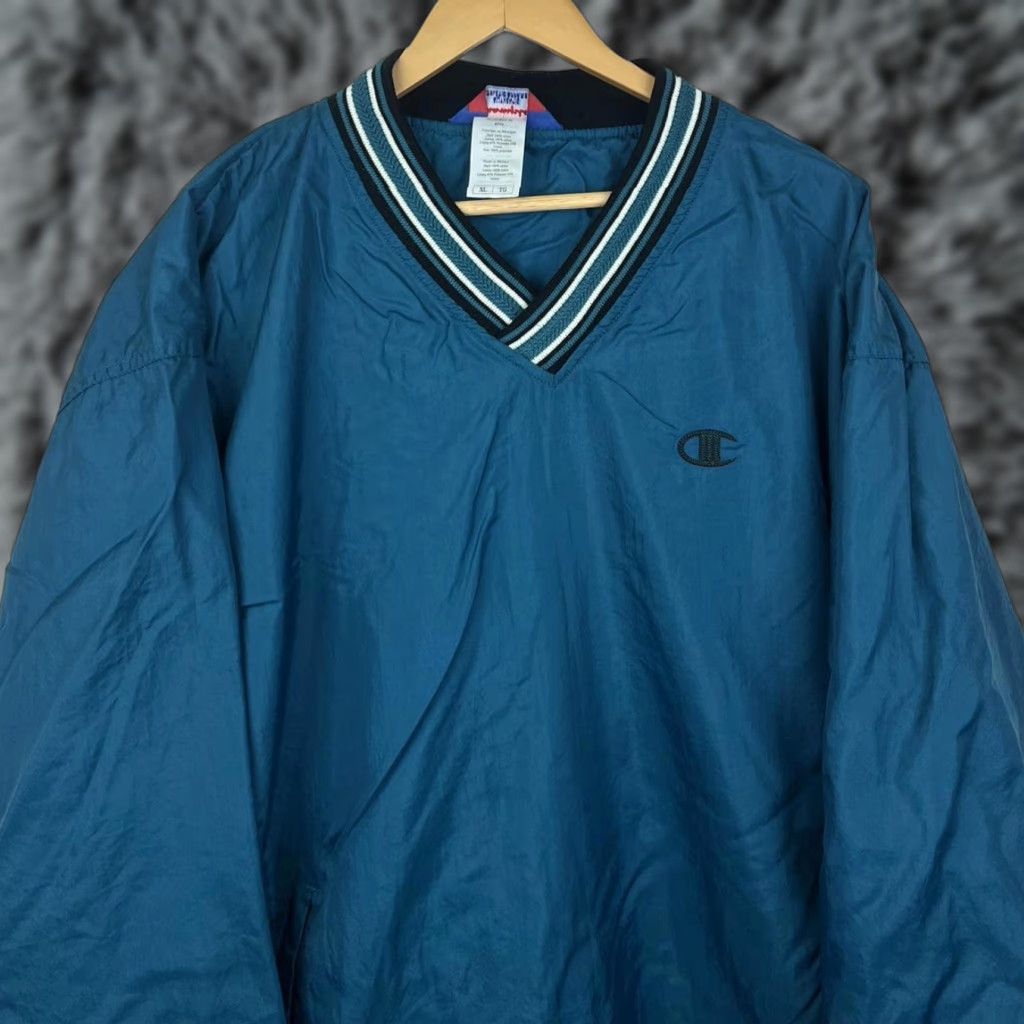 Champion VINTAGE Champion Jacket Windbreaker 90s XL Mens Teal Green V-Neck Pullover Nylon Ribbed Cuffs Logo Vintage Teal Size US XL / EU 56 / 4 - 1 Thumbnail