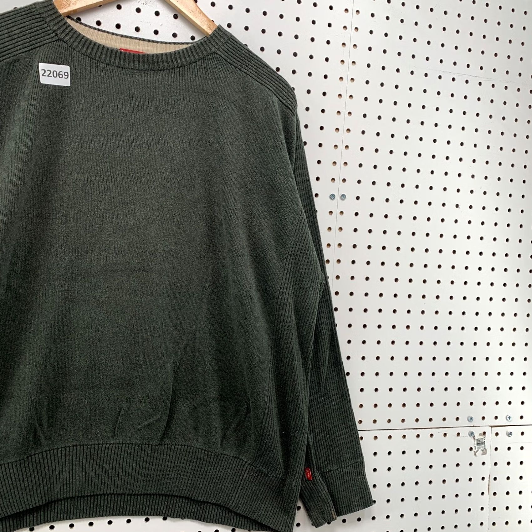 Levi's VINTAGE Levi's Crewneck Sweater Olive Green Adult Mens XL Long Sleeve Pullover Size US XL / EU 56 / 4 - 4 Thumbnail