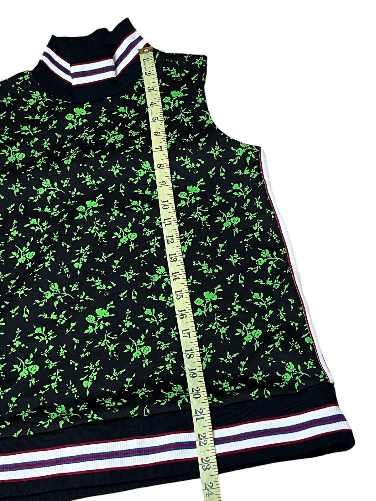 Maison MIHARA YASUHIRO MIHARA YASUHIRO ABSTRACT FLORAL HIGH NECK SLEEVELESS SHIRT Size US S / EU 44-46 / 1 - 9 Thumbnail