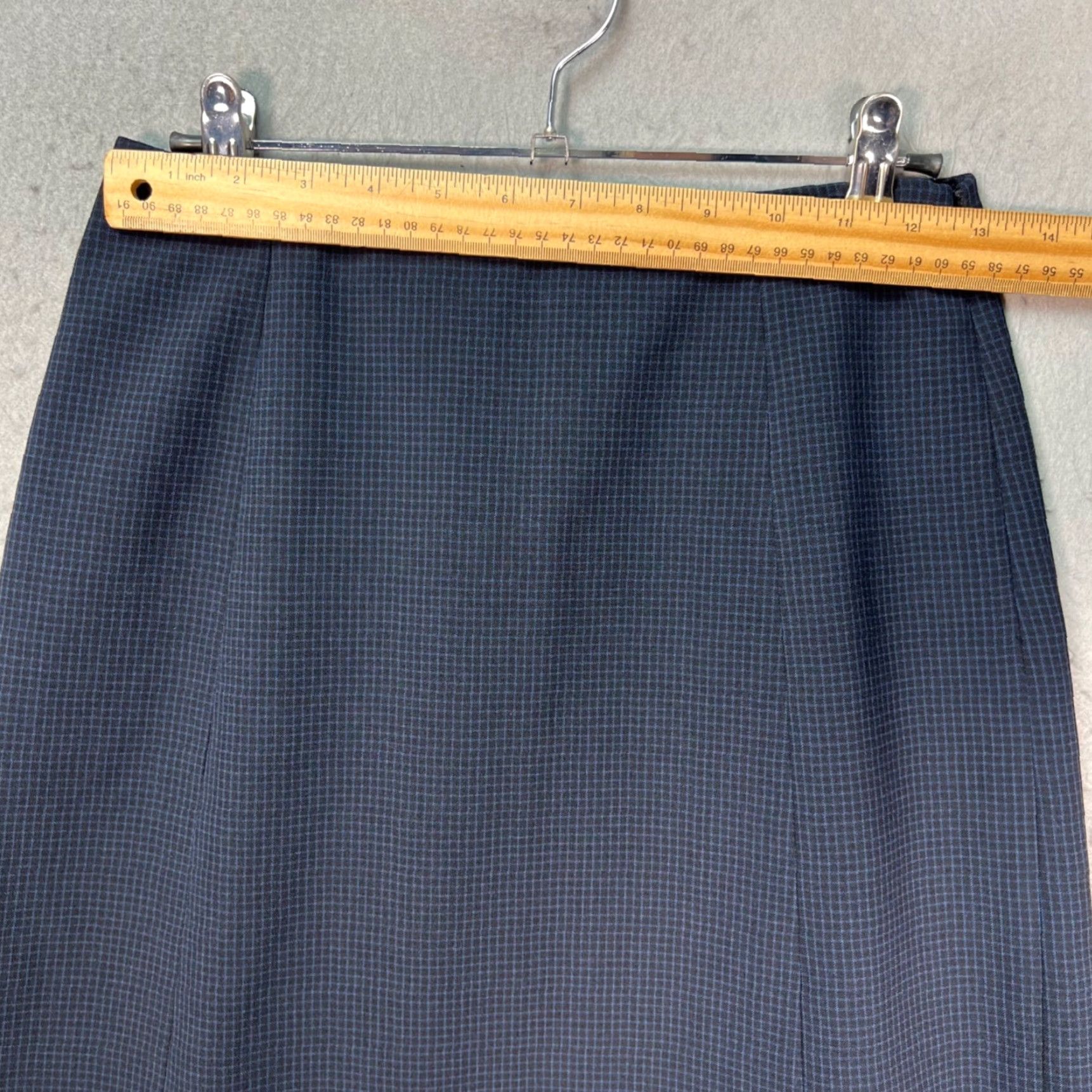 Vintage Babaton Skirt Womens Size 4 Navy Blue Mini with Subtle Check Pattern Size 27" / US 4 / IT 40 - 5 Thumbnail