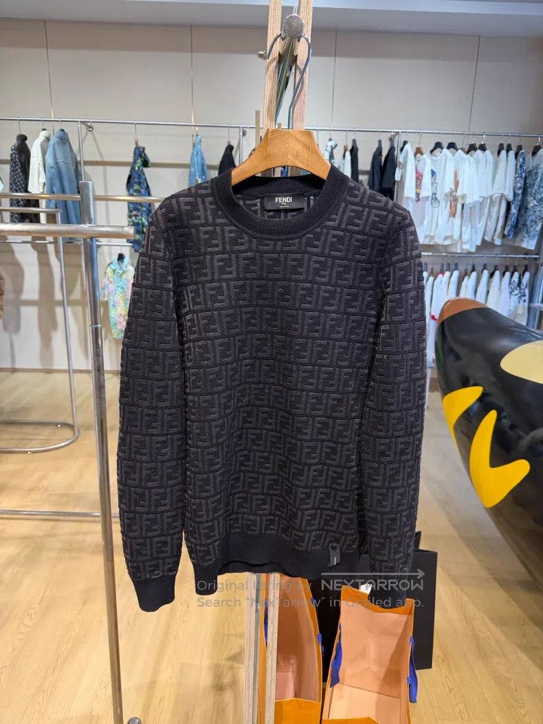 Fendi Fendi Double F full-print round-neck pullover wool sweater Size US M / EU 48-50 / 2 - 1 Thumbnail