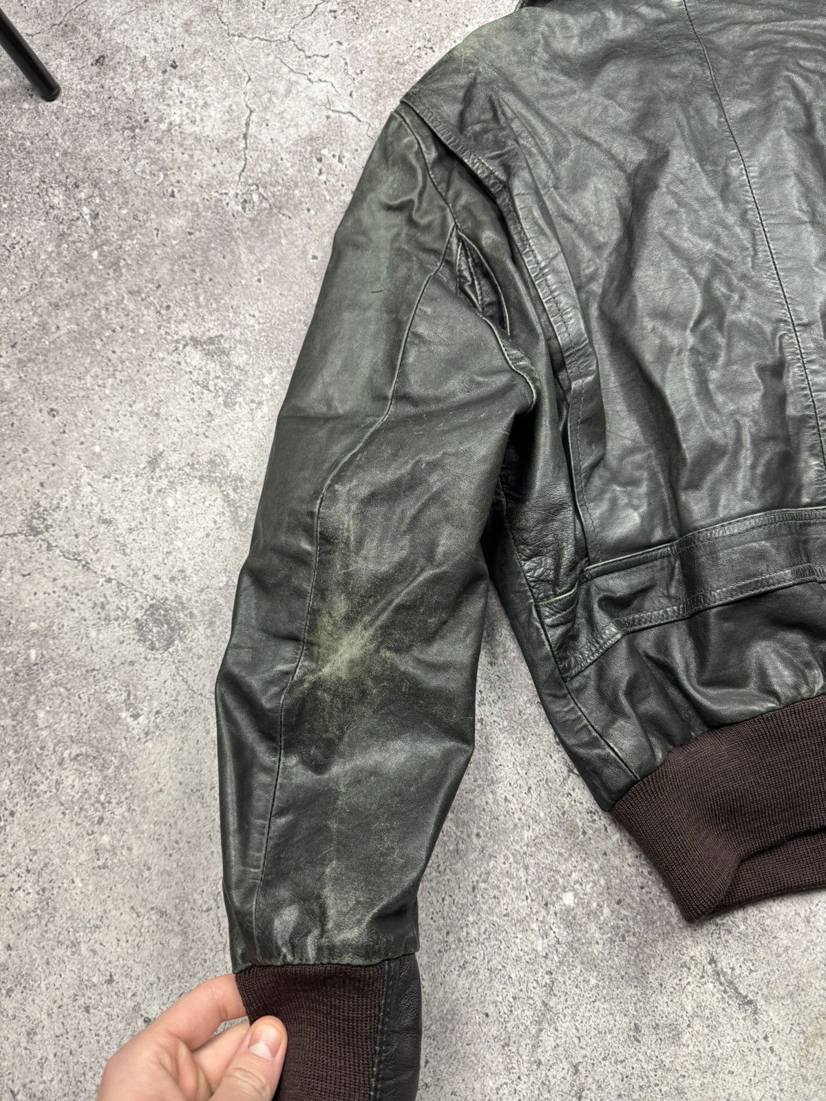Japanese Brand Y2K Rick Owen’s Style Distressed Leather Bomber Jacket Japan Size US S / EU 44-46 / 1 - 10 Thumbnail