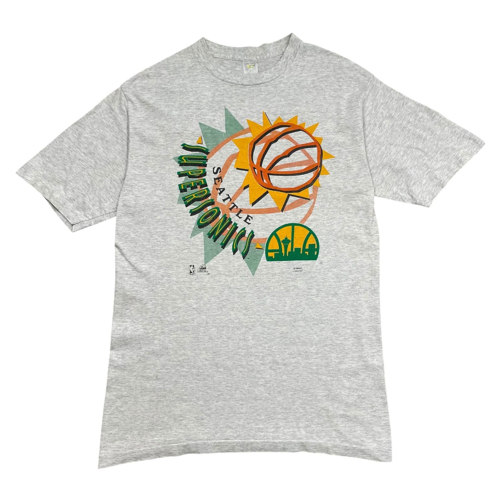 NBA VTG 90s SEATTLE SUPERSONICS SUN GRAPHIC T-SHIRT GRAY XL TALL Size US XL / EU 56 / 4 - 1 Thumbnail
