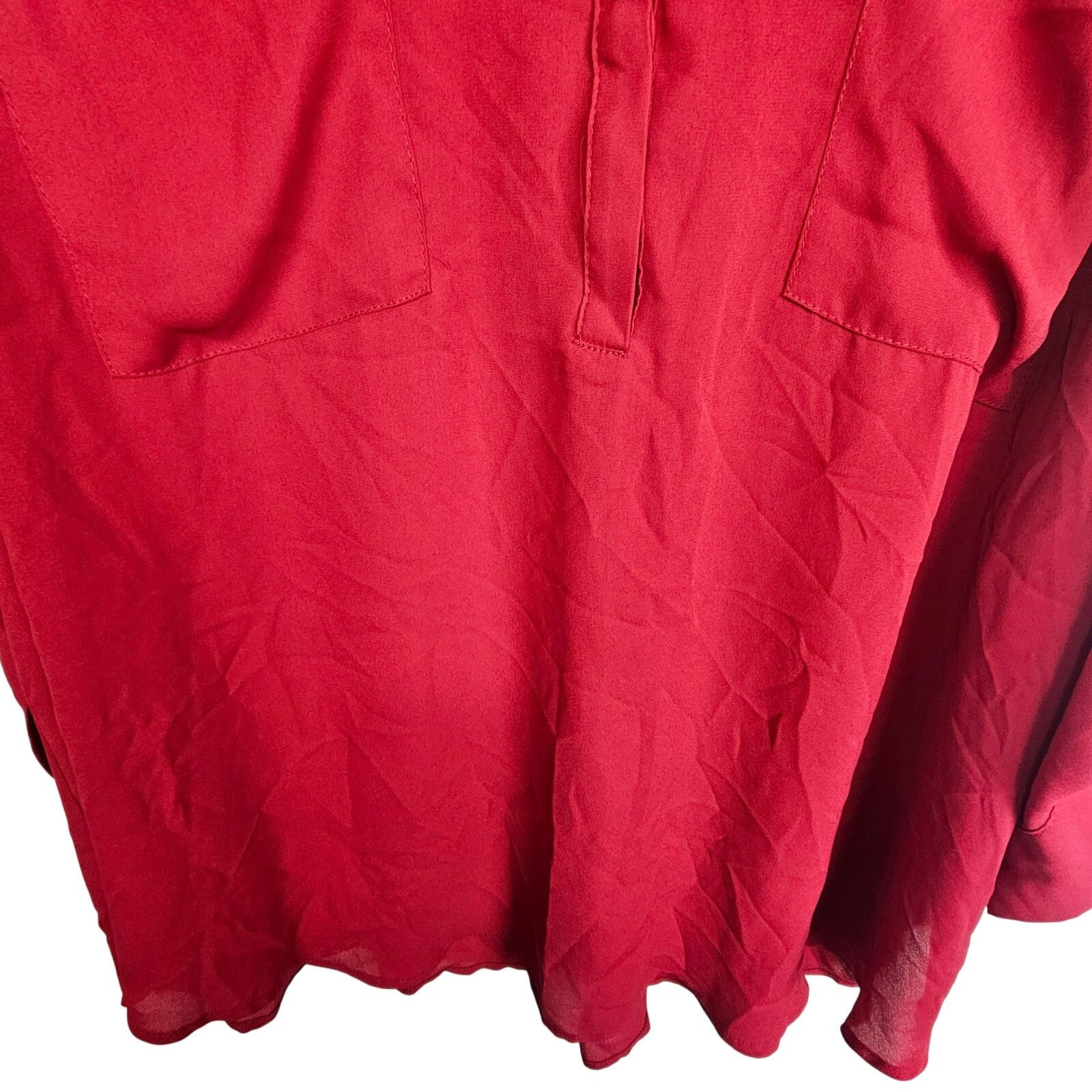 Corridor Torrid Harper Blouse Size 3X Red Holiday Christmas Xmas Size 3XL / US 20-22 - 3 Thumbnail