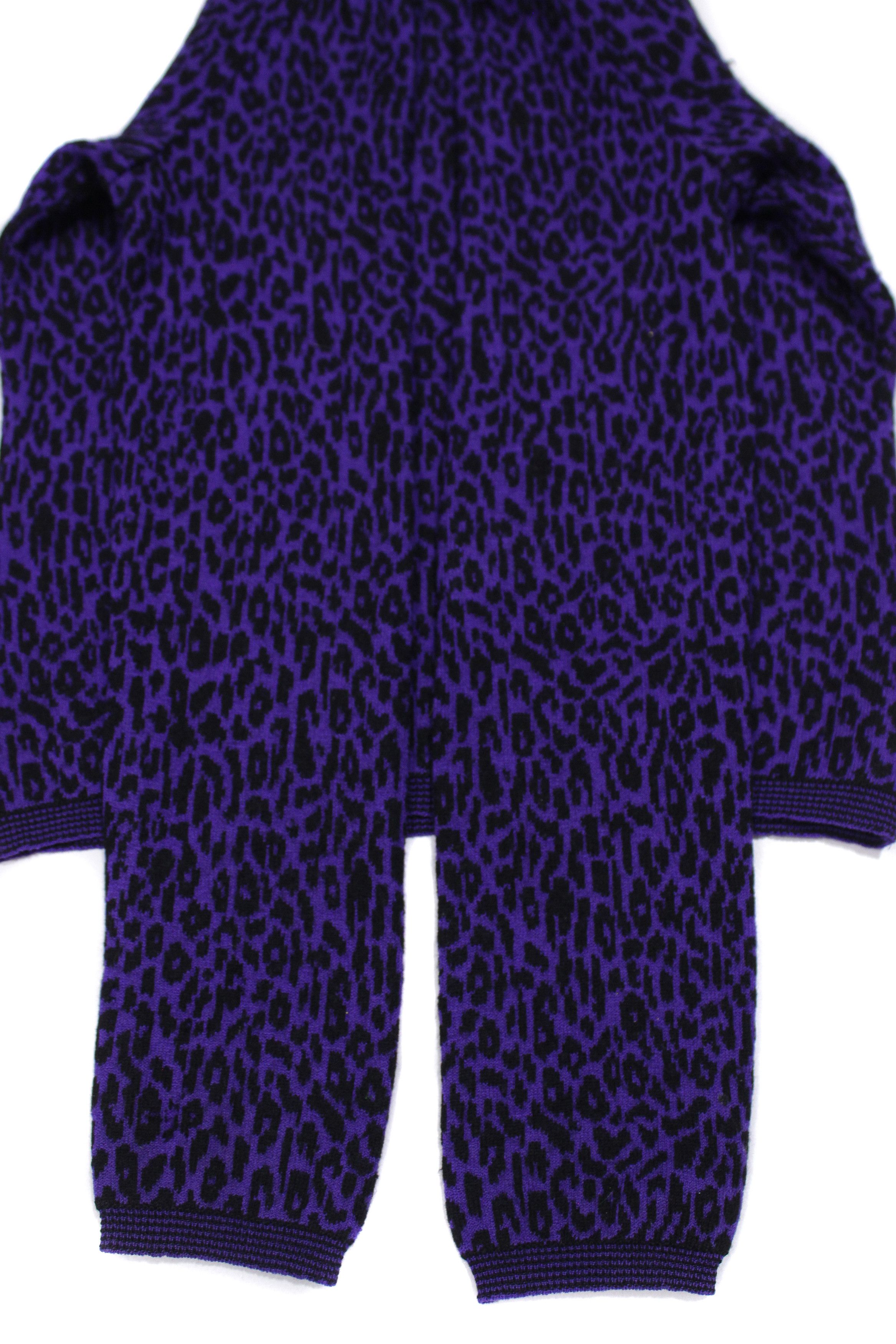 Versace 90S Violet Leopard Camo Wool Knit Vintage Size L / US 10 / IT 46 - 7 Thumbnail
