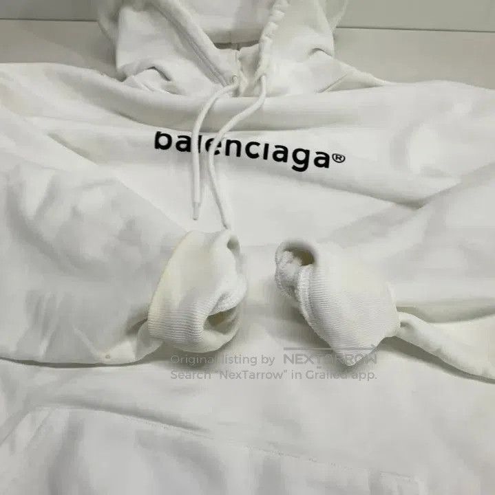 Balenciaga Balenciaga Oversized Logo Hoodie for Men. Size US S / EU 44-46 / 1 - 6 Thumbnail