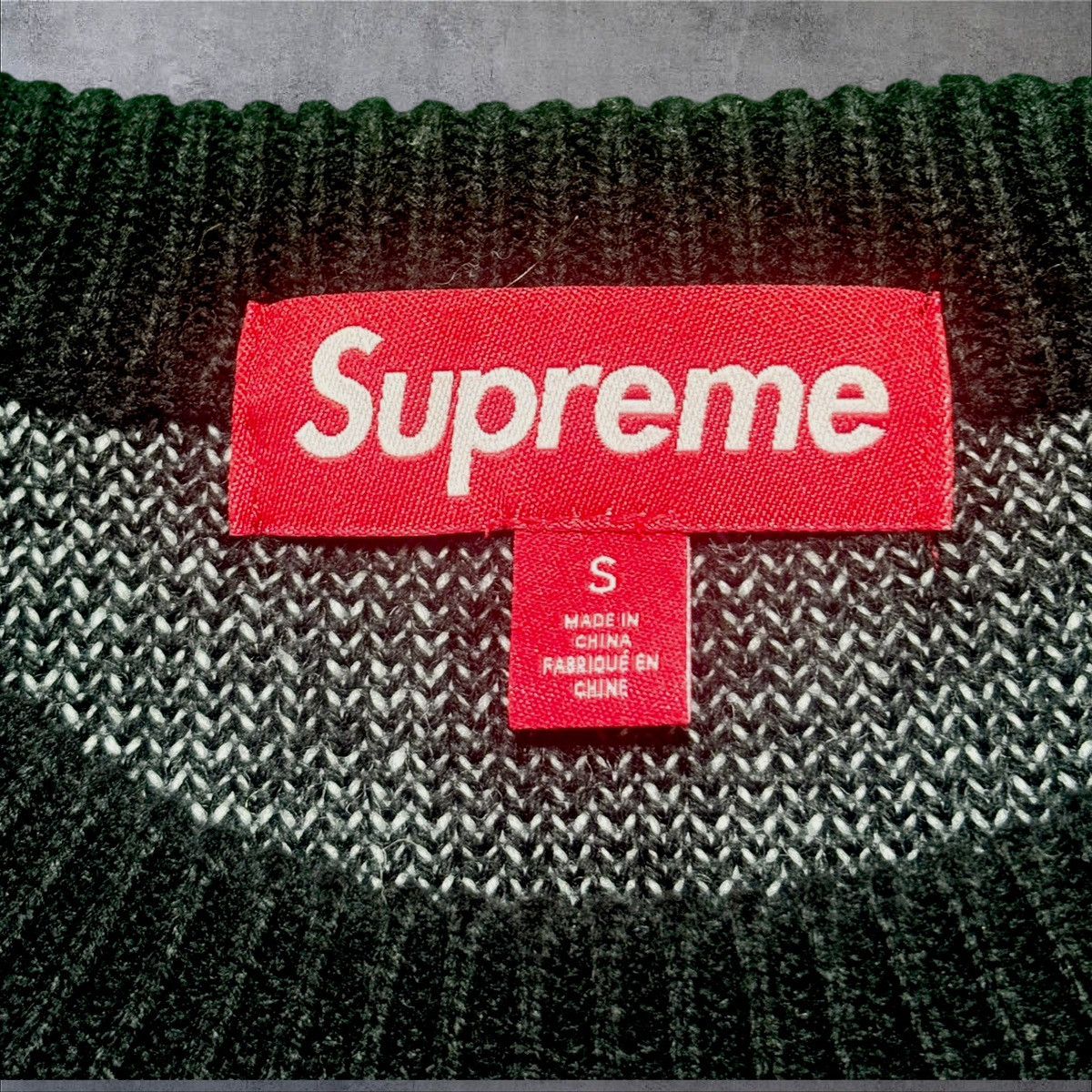 Supreme SUPREME 'FUCK MONEY' SWEATER SIZE S Size US S / EU 44-46 / 1 - 4 Thumbnail