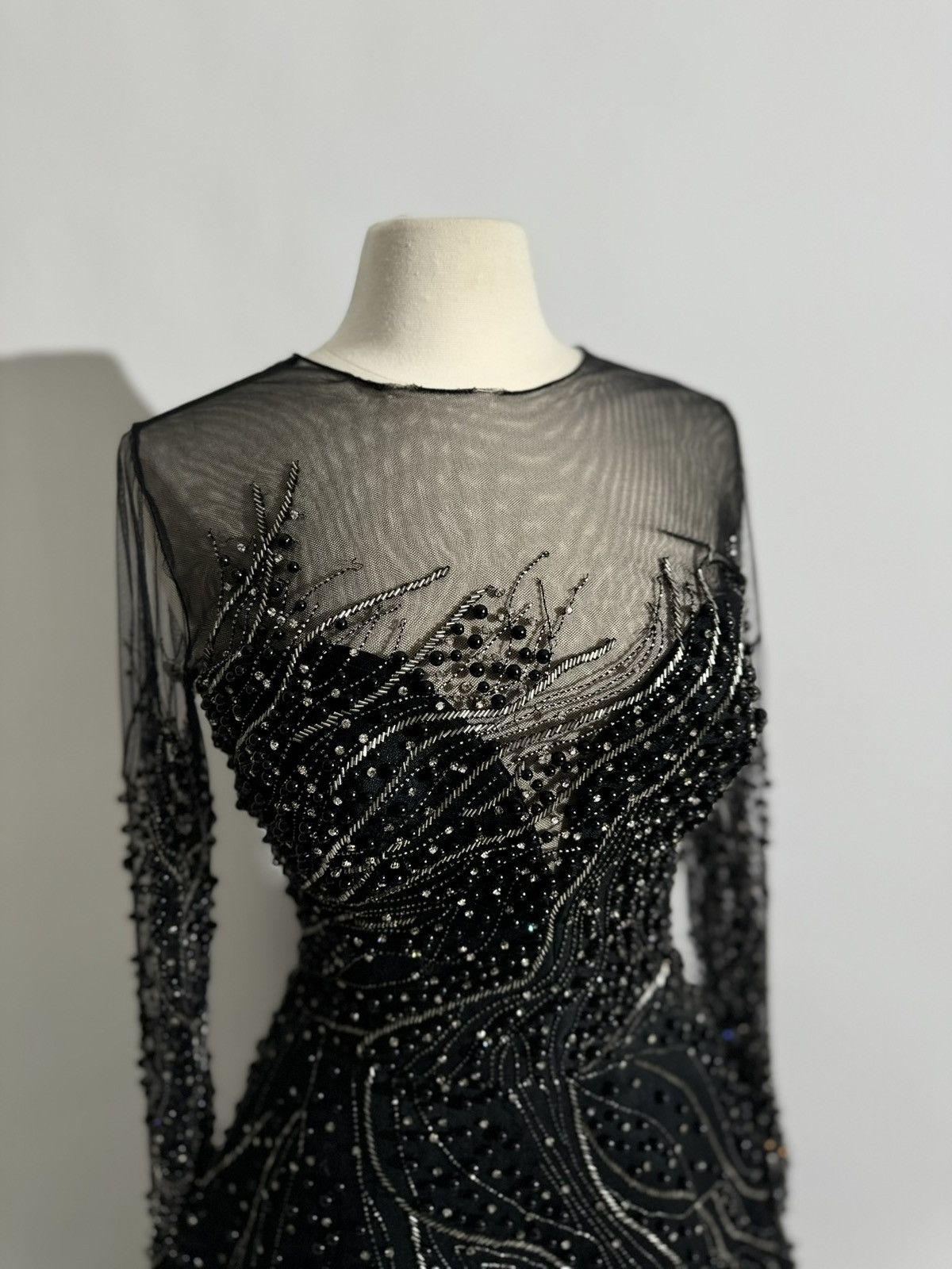 Other Brand New US 10 GEMY MAALOUF Beaded Embroidered Gown Size L / US 10 / IT 46 - 4 Thumbnail