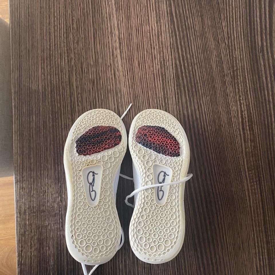 Nike PG13 Basketball shoes Size US 9 / EU 42 - 5 Thumbnail