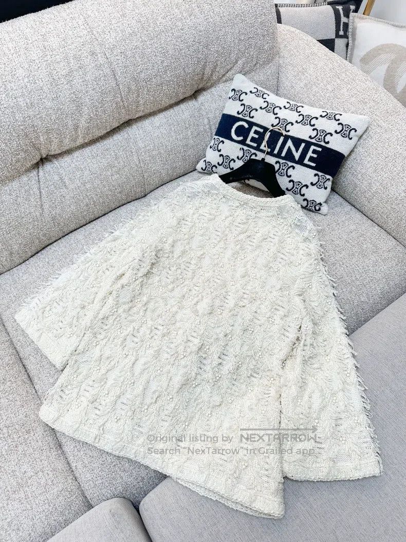 Chanel Chanel 21S beige white tassel beaded knitted cardigan jack Size XXS / US 00 / IT 34 - 3 Thumbnail
