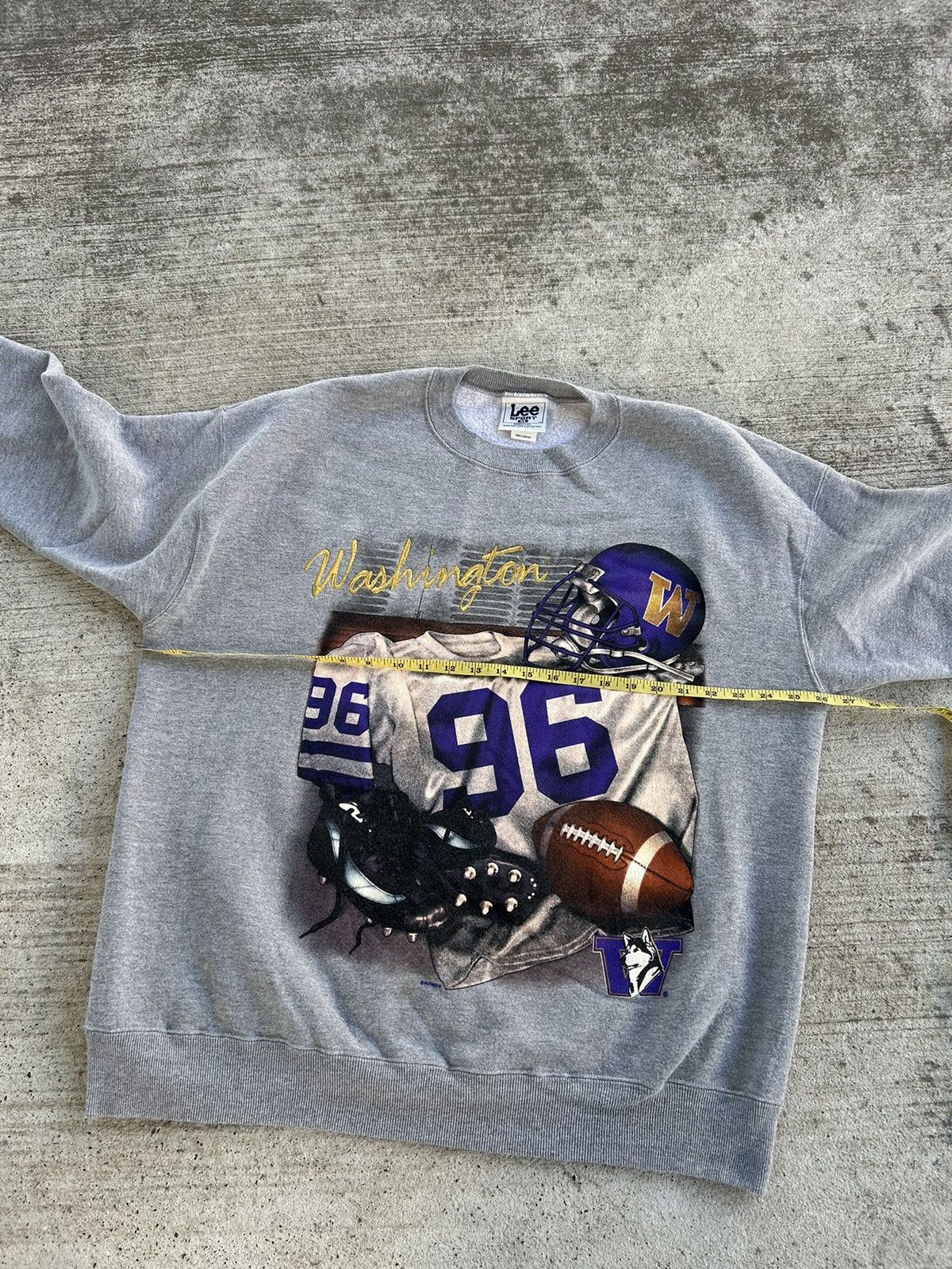 Vintage Vintage 90’s Lee Sport Washington Huskies sweatshirt Size US XL / EU 56 / 4 - 3 Thumbnail