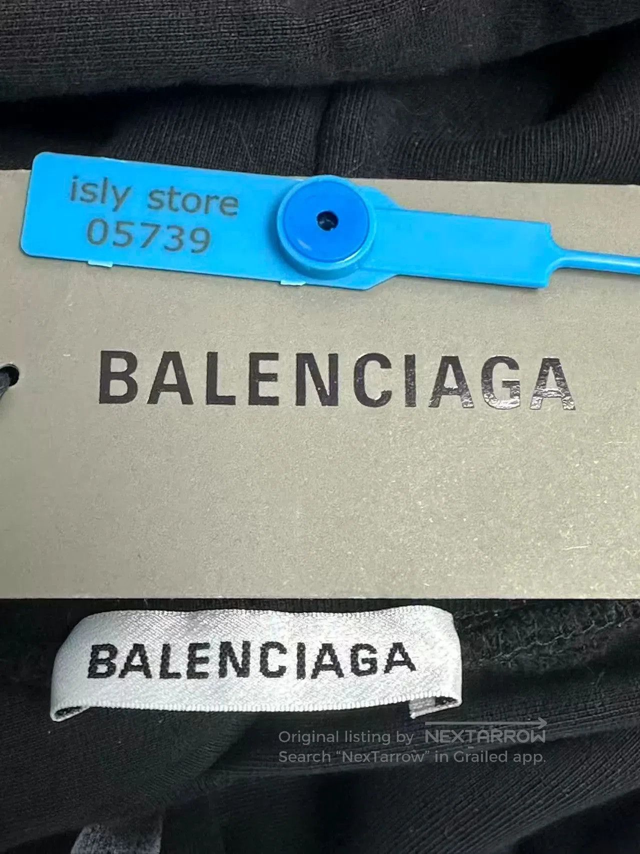 Balenciaga Balenciaga Character Print Hoodie. Size XS / US 0-2 / IT 36-38 - 4 Thumbnail
