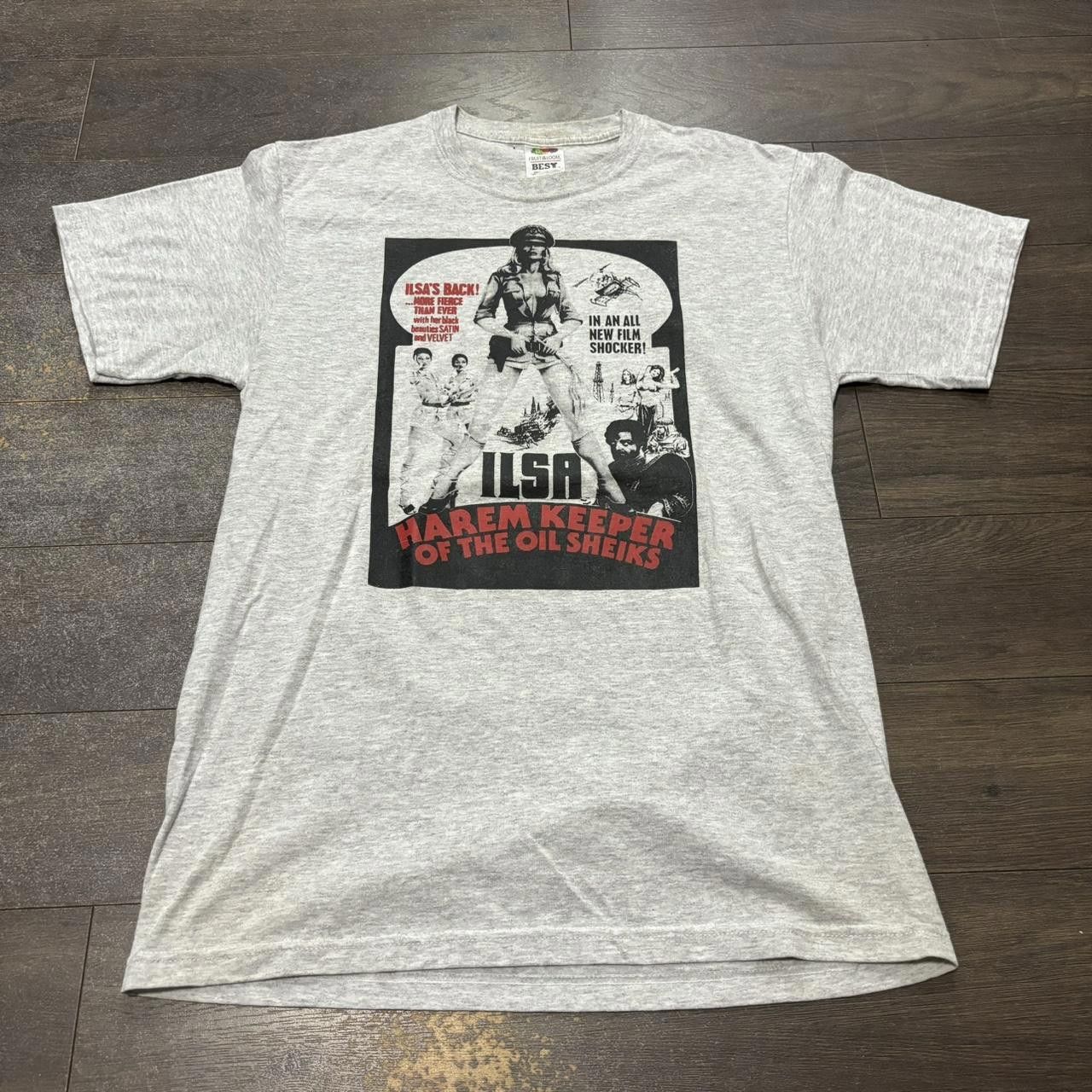 Fruit Of The Loom vintage Ilsa Harem Keeper of the Oil Sheiks t shirt 00s M Size US M / EU 48-50 / 2 - 3 Thumbnail