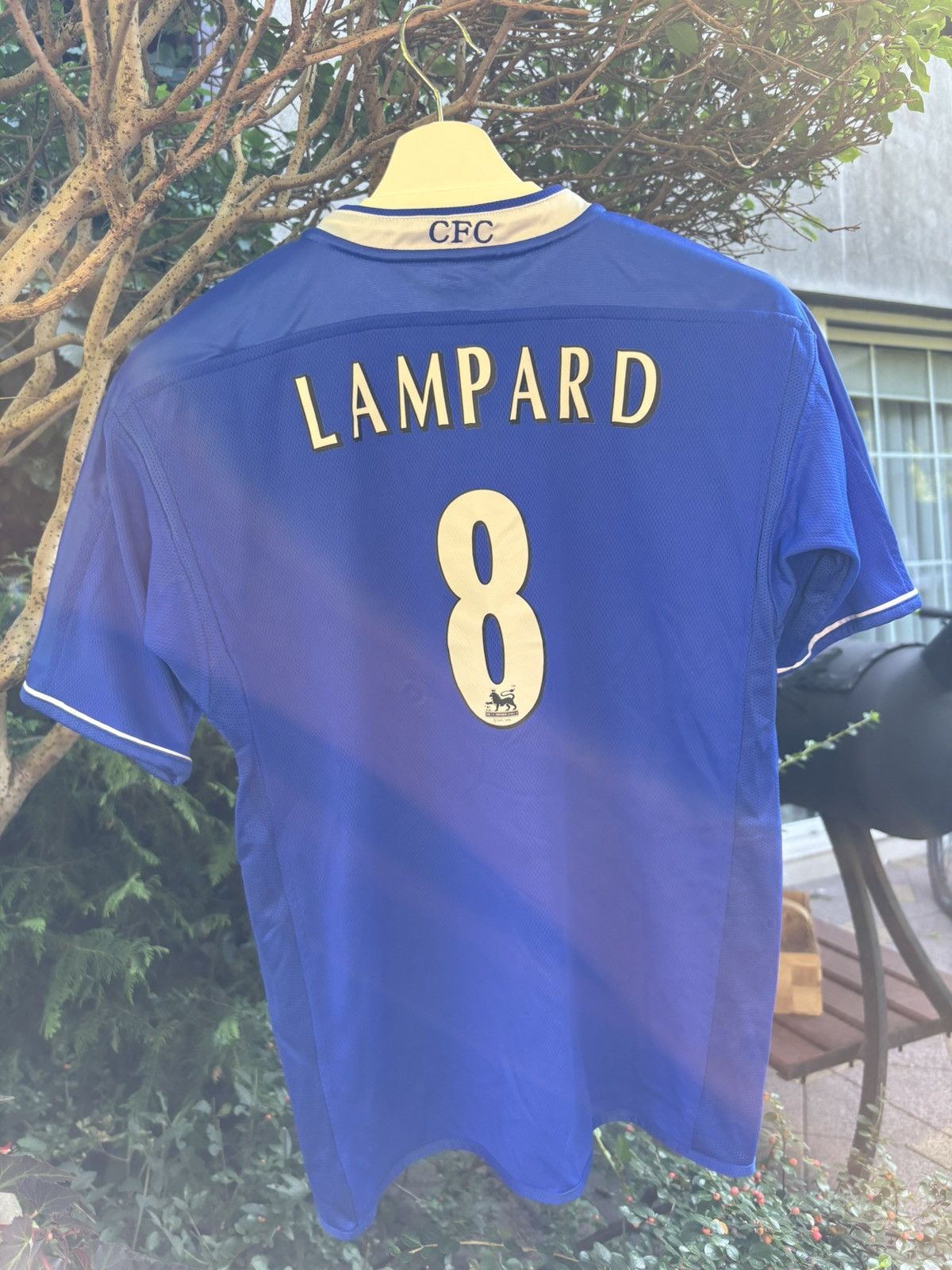 Umbro Chelsea soccer jersey Fly Emirates 8 Lampard