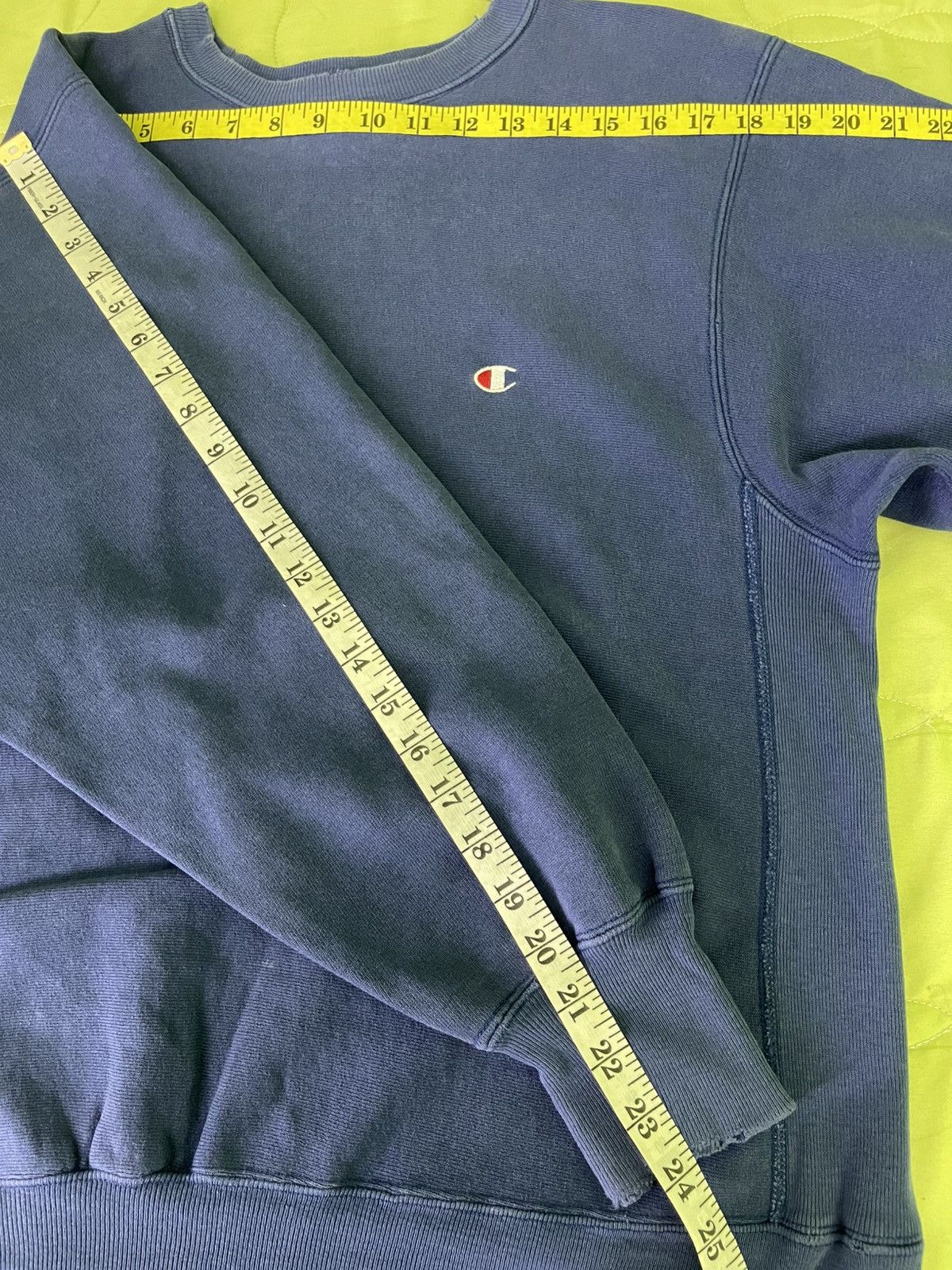 Champion Vintage Champion Reverse Weave Small Logo Blue Sweatshirt Size US L / EU 52-54 / 3 - 11 Thumbnail