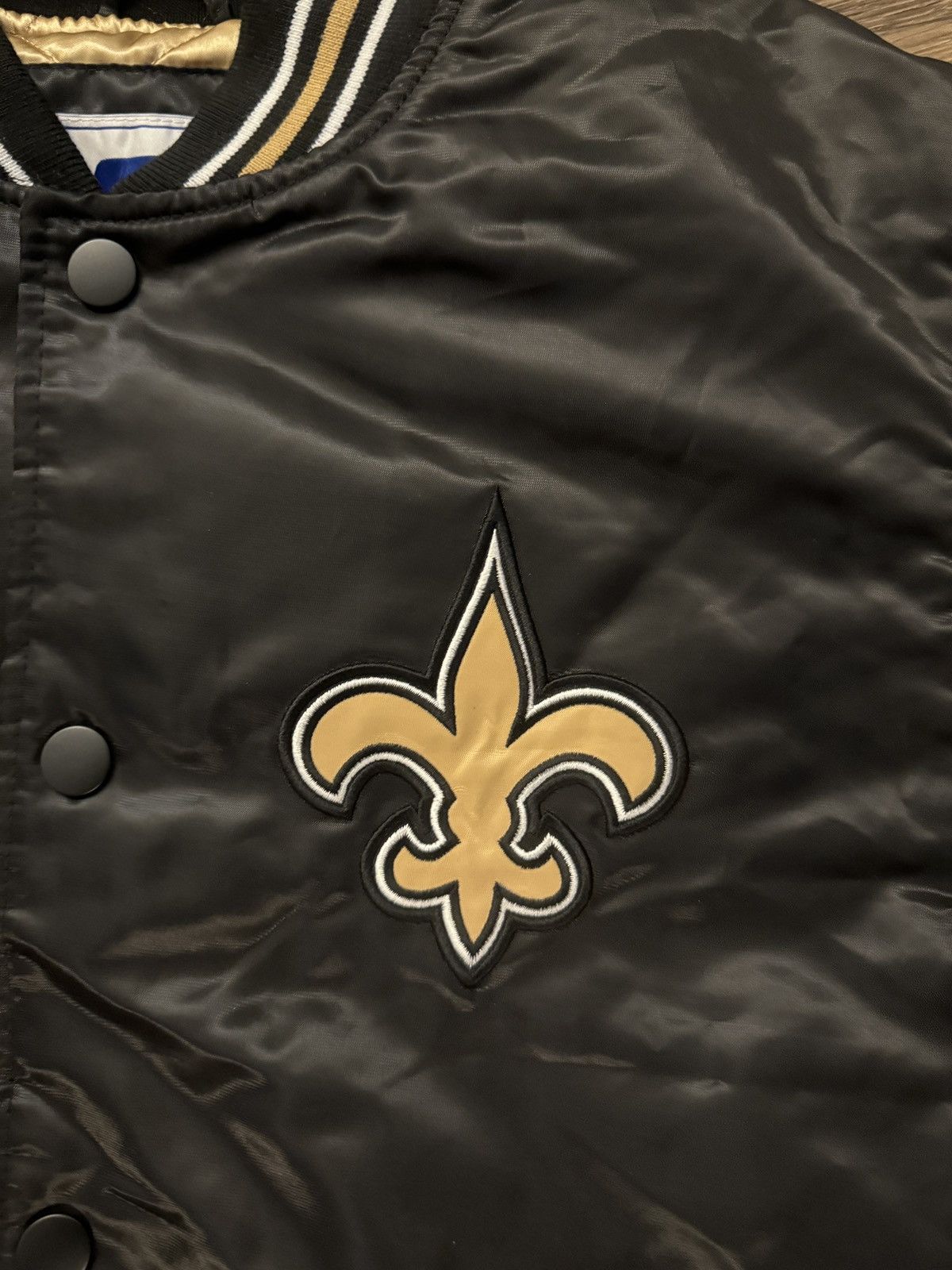 Starter Starter Vintage 90’s (NWT)New Orleans Saints Black/Gold Satin Jacket Size US L / EU 52-54 / 3 - 3 Thumbnail
