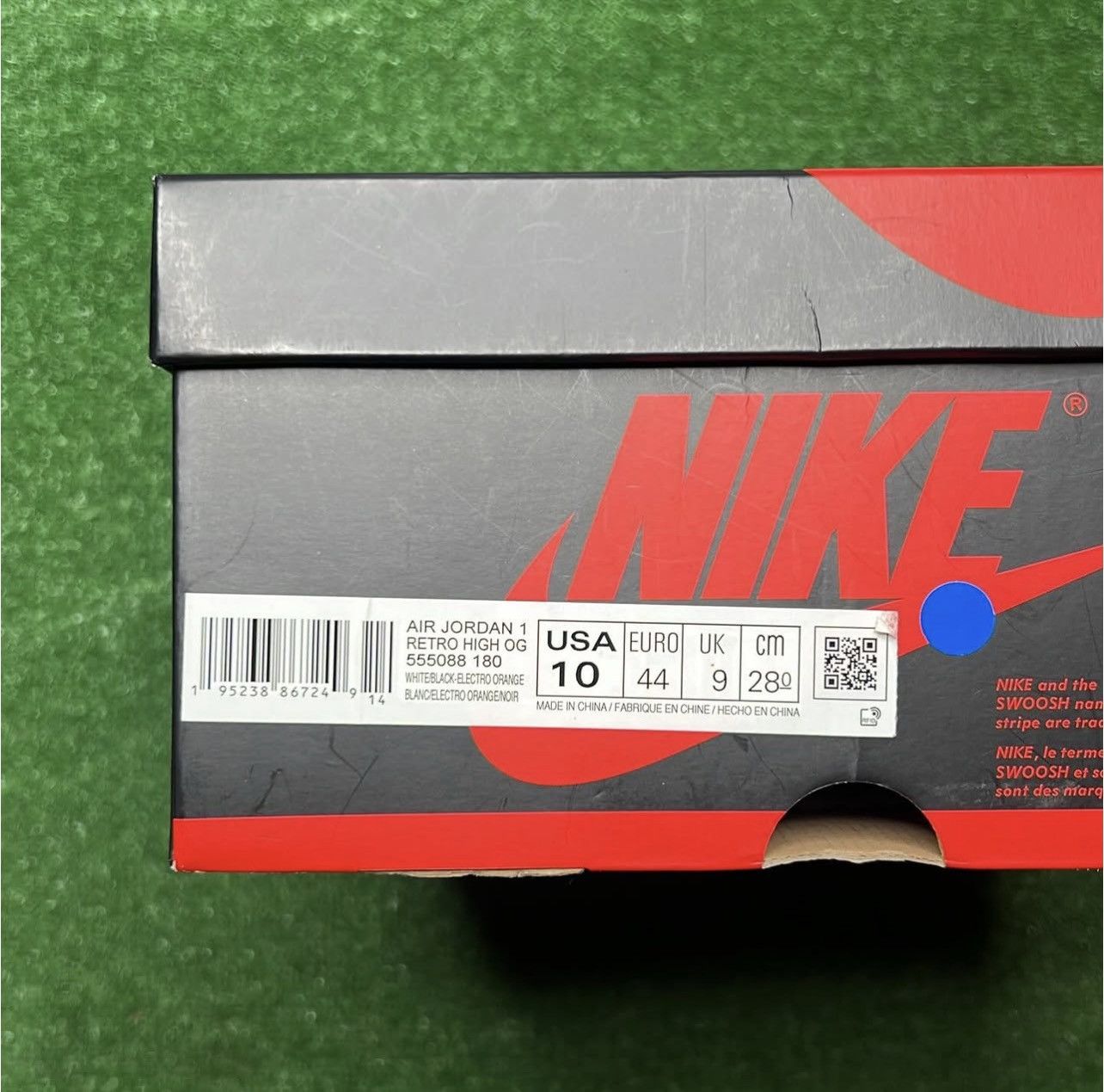 Jordan Brand Air Jordan 1 Retro High OG ‘Electro Orange’ Size US 10 / EU 43 - 7 Thumbnail