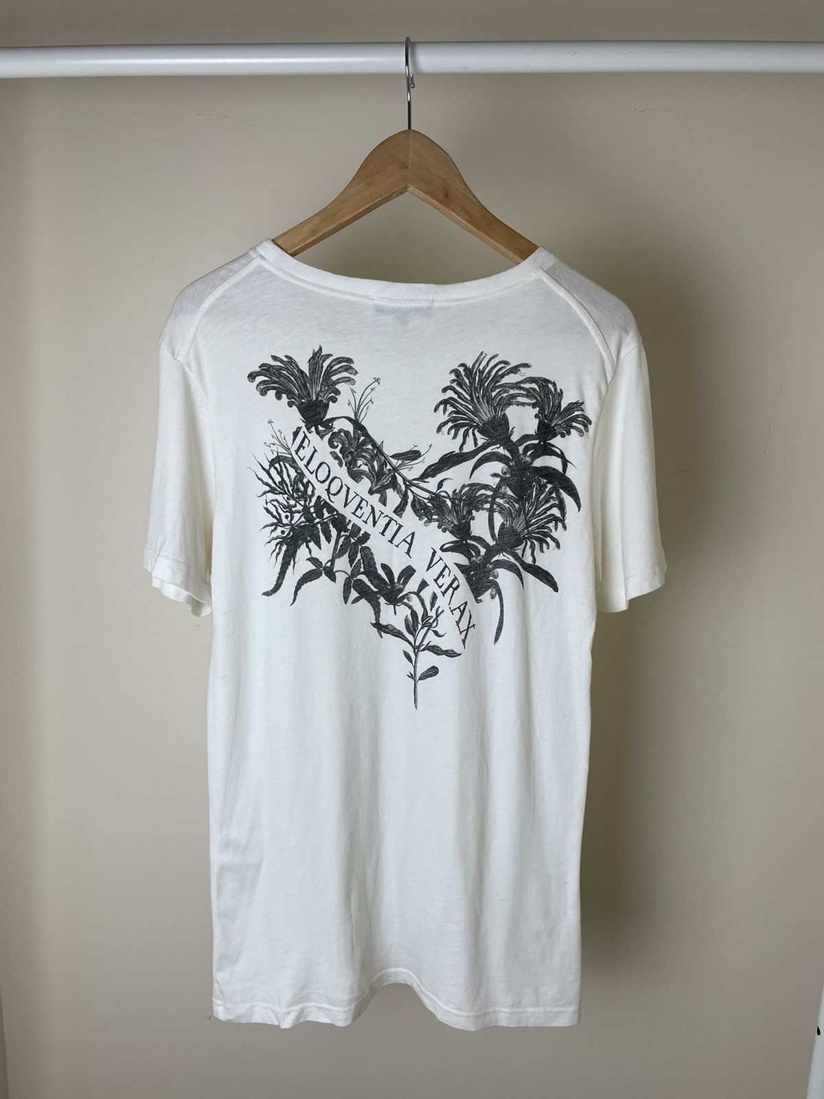Ann Demeulemeester Ann Demeulemeester "Eloqventia Verax" Back Print Floral Tee Size US S / EU 44-46 / 1 - 1 Thumbnail