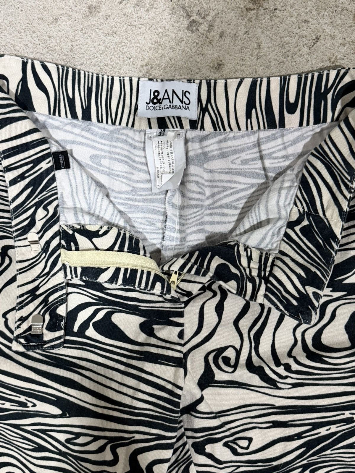 Dolce & Gabbana DOLCE AND GABBANA PANTS Size 28" / US 6 / IT 42 - 3 Thumbnail