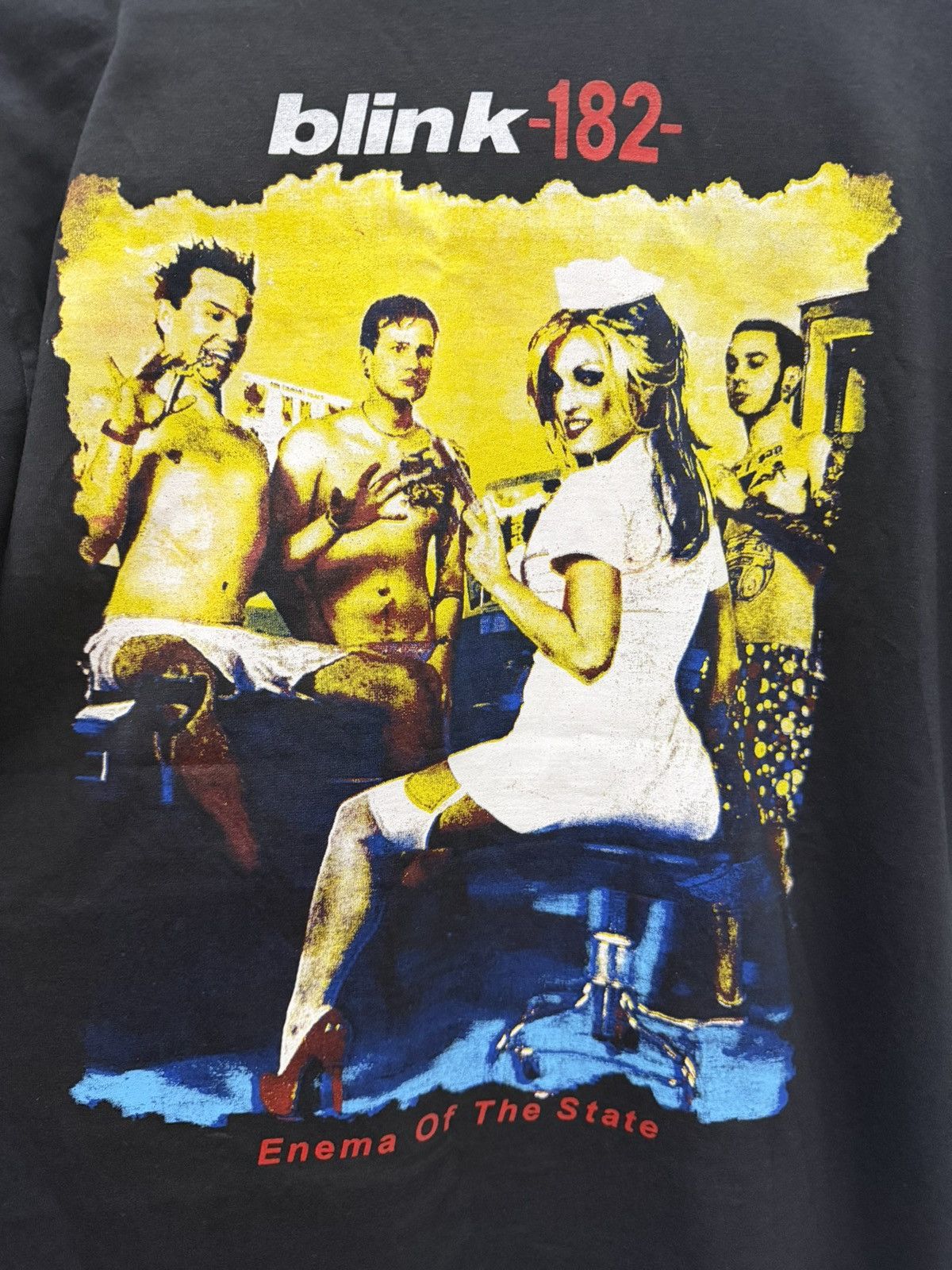Band Tees Vintage Y2K Blink 182 Enema Of The State Band Tee Size US L / EU 52-54 / 3 - 9 Thumbnail