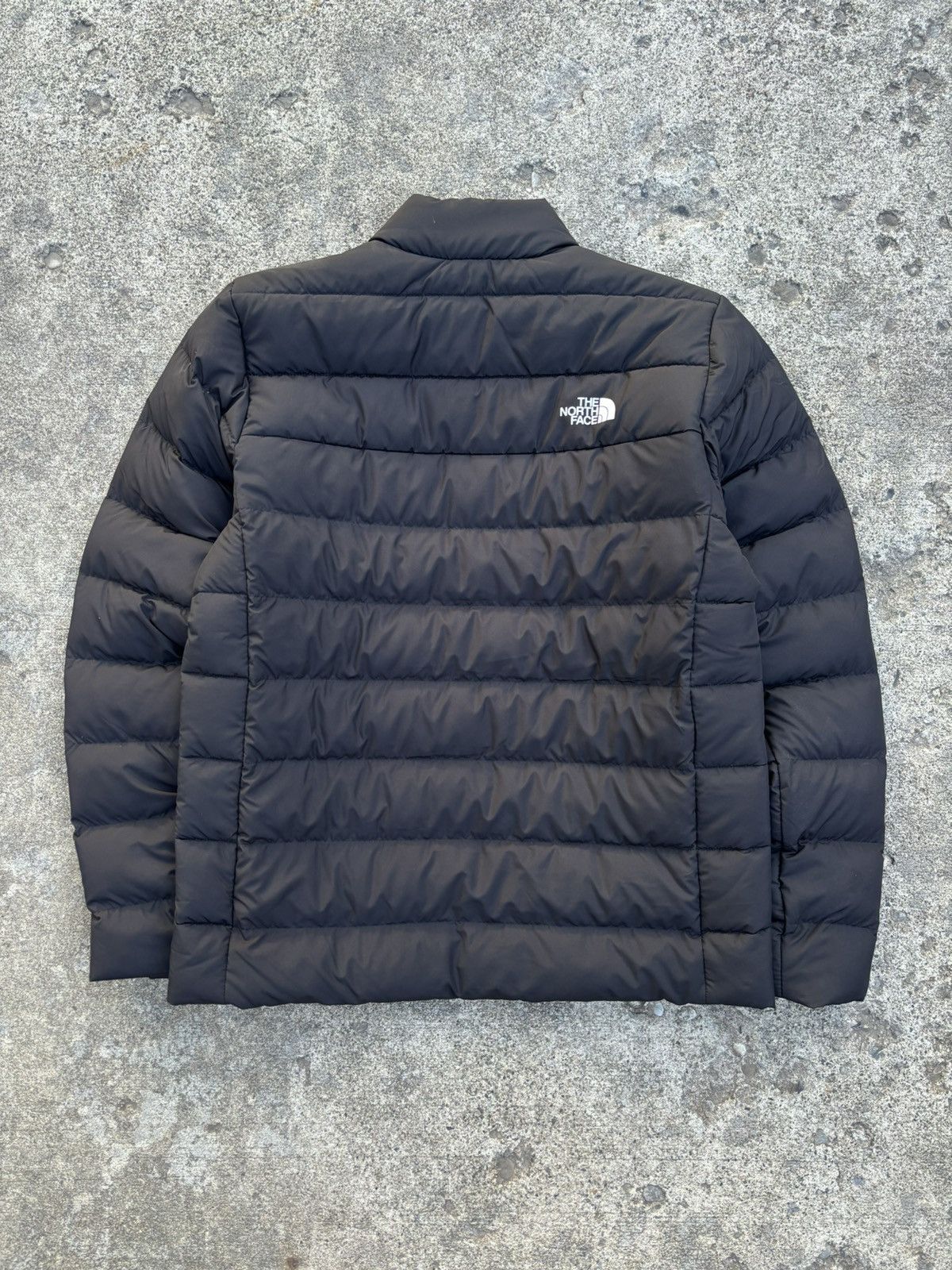 The North Face North face puffer brand new Size US M / EU 48-50 / 2 - 3 Thumbnail
