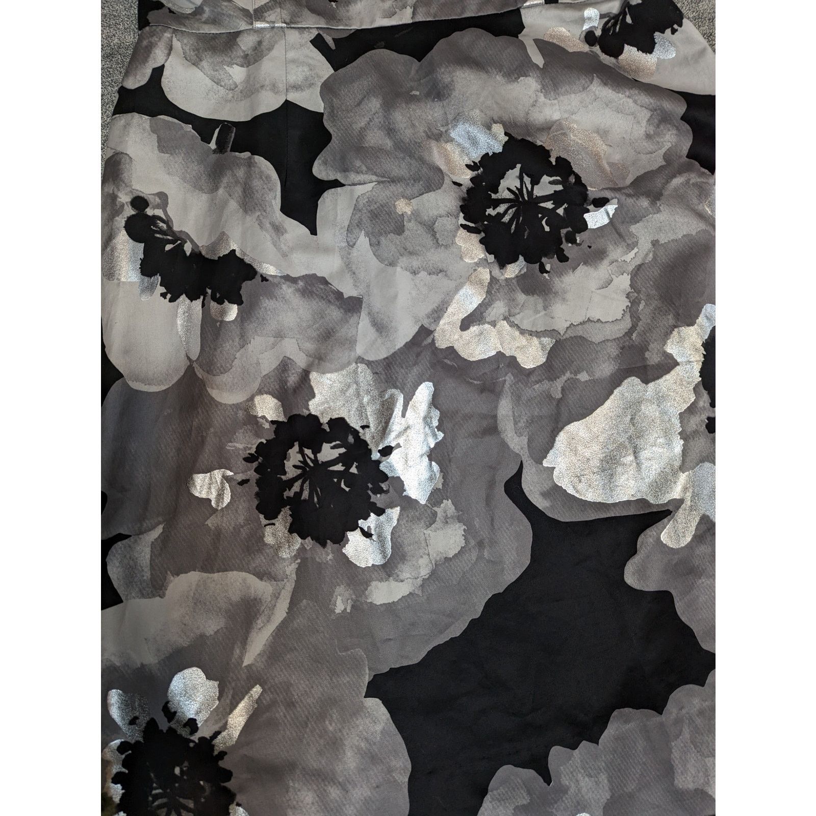 Lela Rose Short sleeve floral print black & silver cocktail dress sz 6 Size M / US 6-8 / IT 42-44 - 5 Thumbnail
