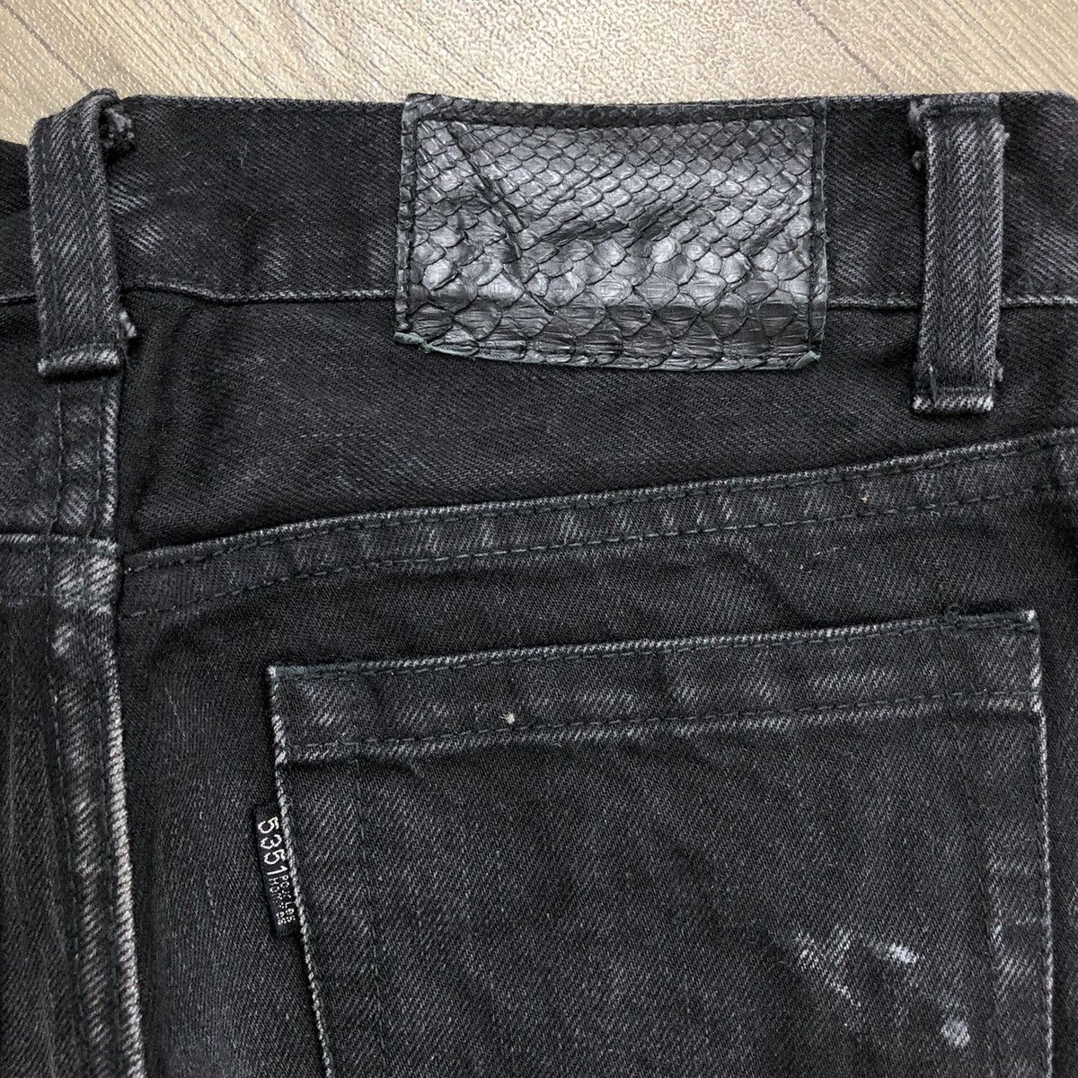 5351 POUR LES HOMMES 2000s 5351 Pour Les Hommes Black Washed Straight Wide Jeans Size US 28 / EU 44 - 15 Thumbnail