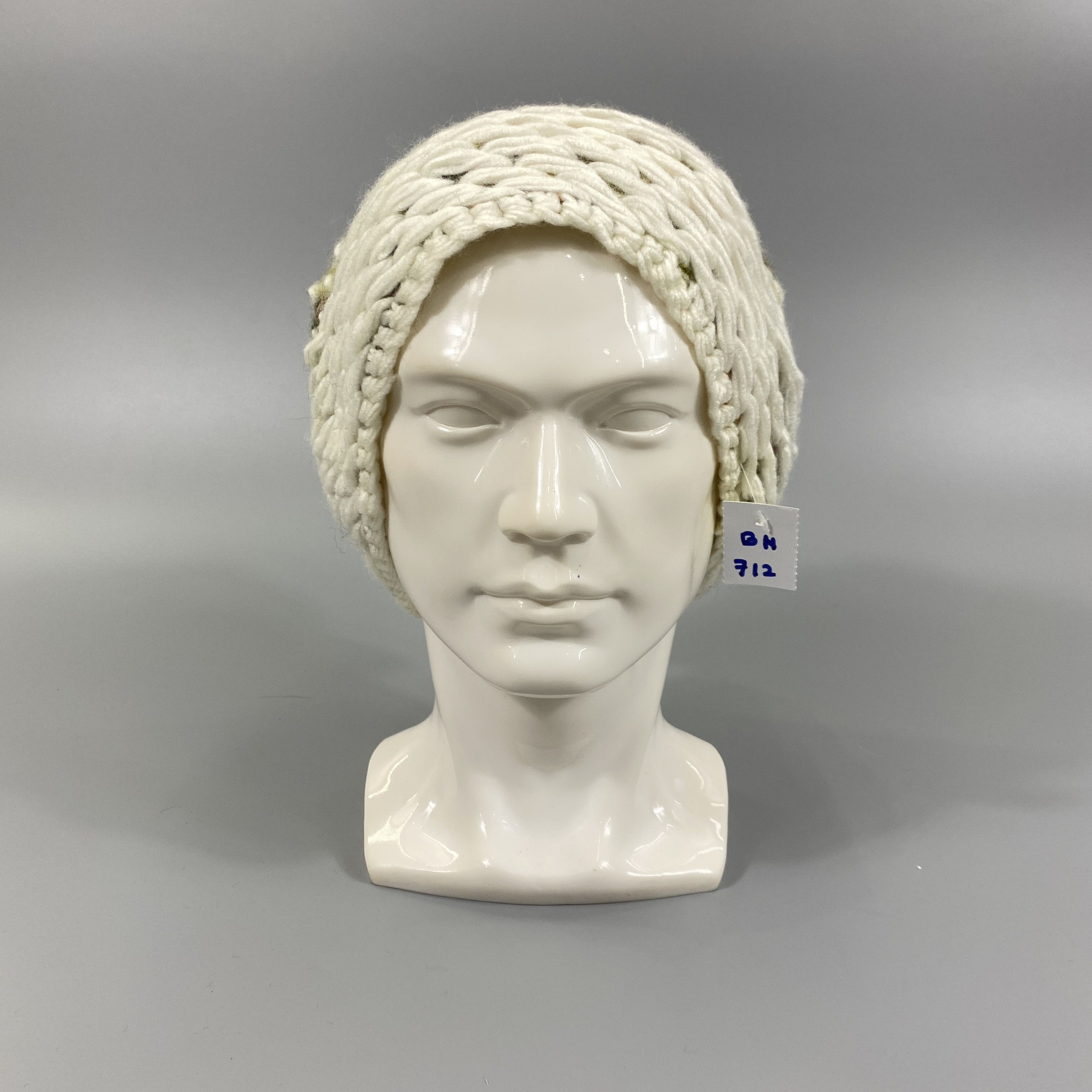 Japanese Brand MultiColour Knitted Snow Cap Beanie -BN712 Size ONE SIZE - 2 Thumbnail