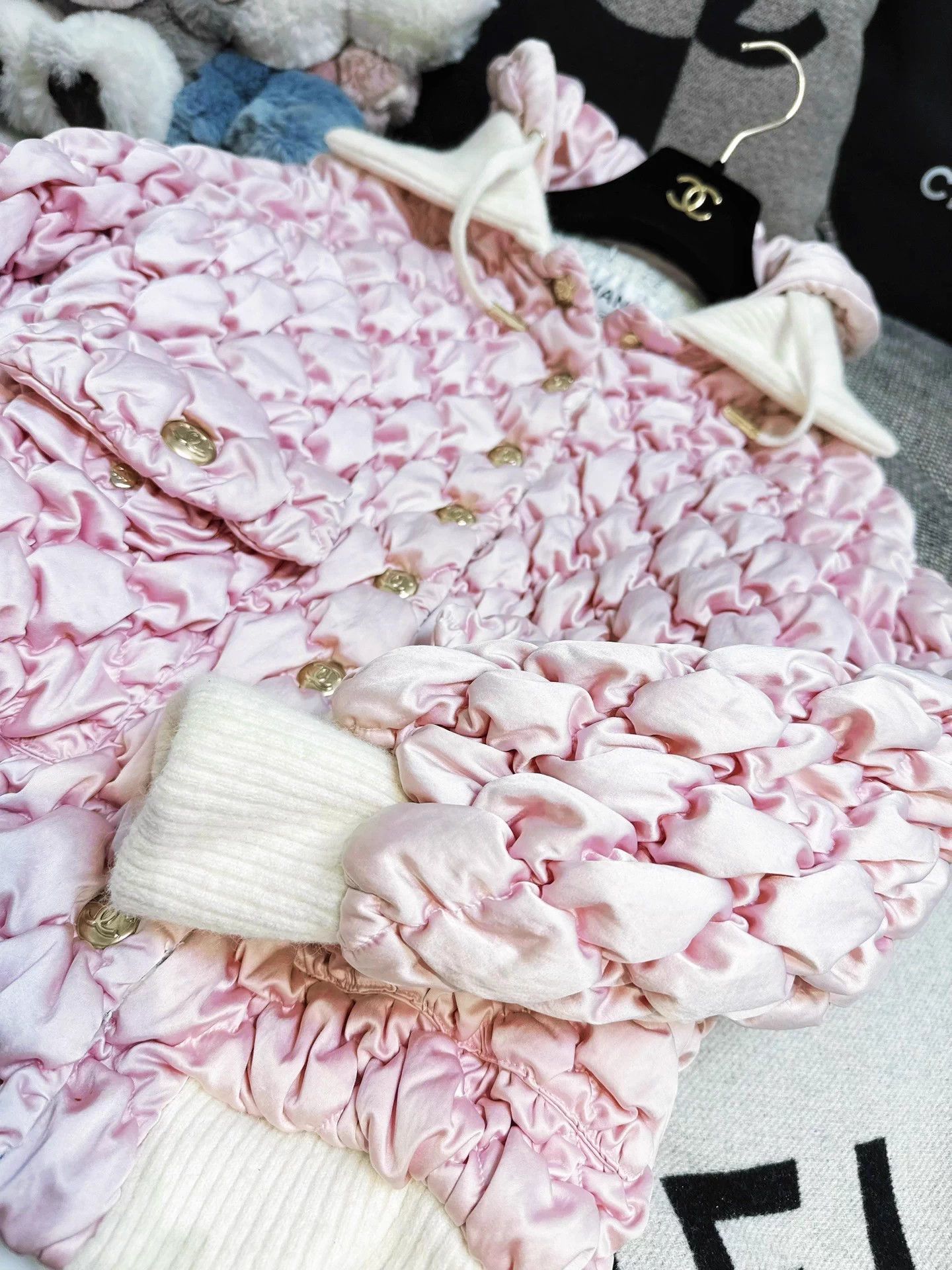 Chanel Chanel 22N Coco neige Pink Puffer 36 Size XS / US 0-2 / IT 36-38 - 5 Thumbnail