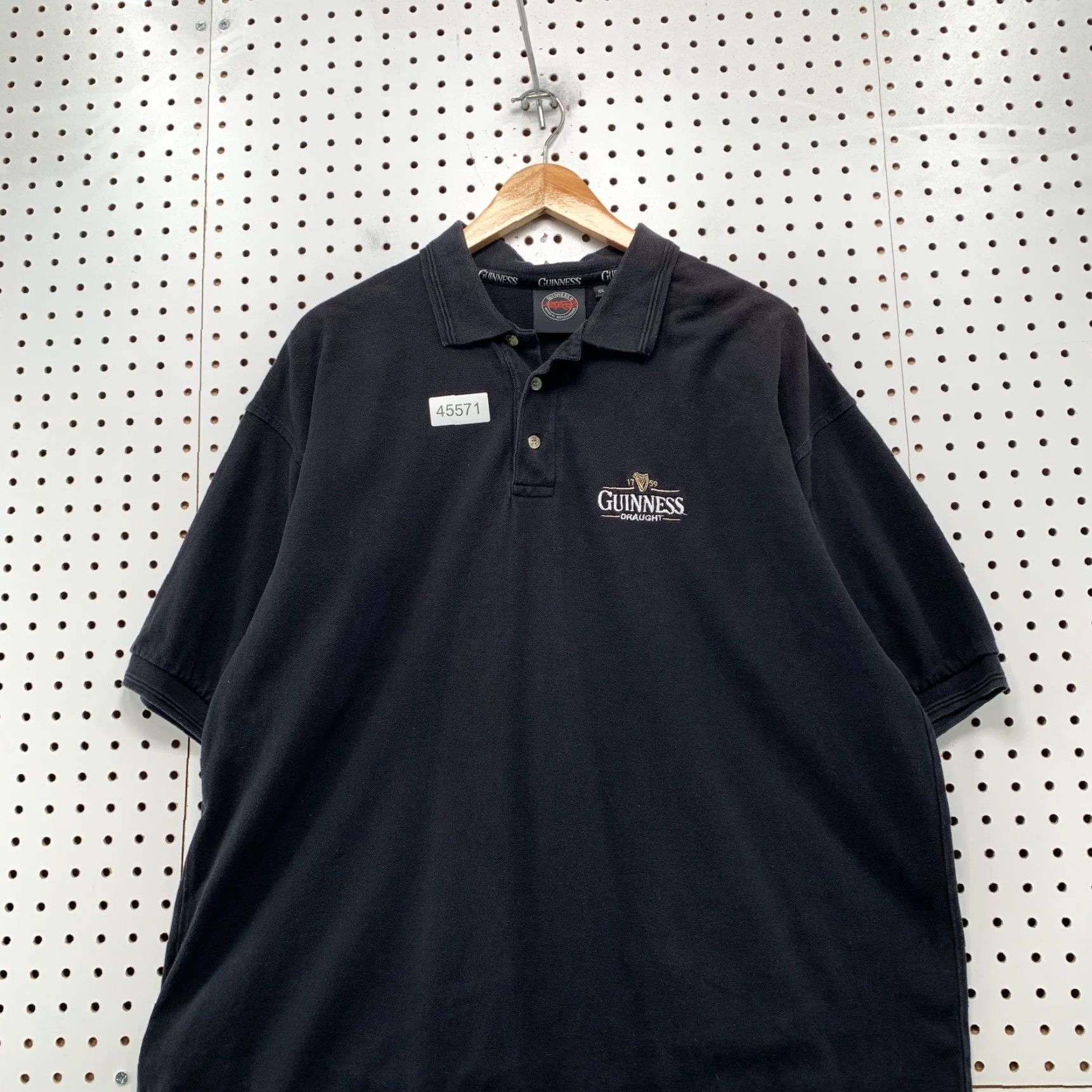 Vintage Guinness Polo Shirt Mens 2XL Black Official Merchandise Embroidered Shirt Size US XXL / EU 58 / 5 - 2 Thumbnail