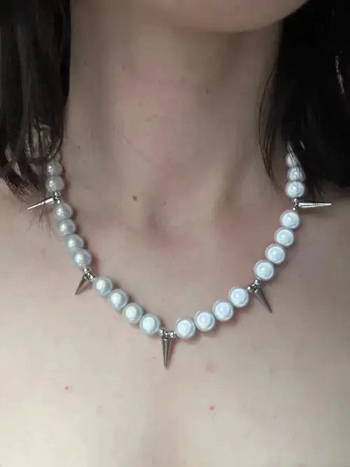 Jewelry Pearl Beads Chains Necklaces Size ONE SIZE - 1 Thumbnail