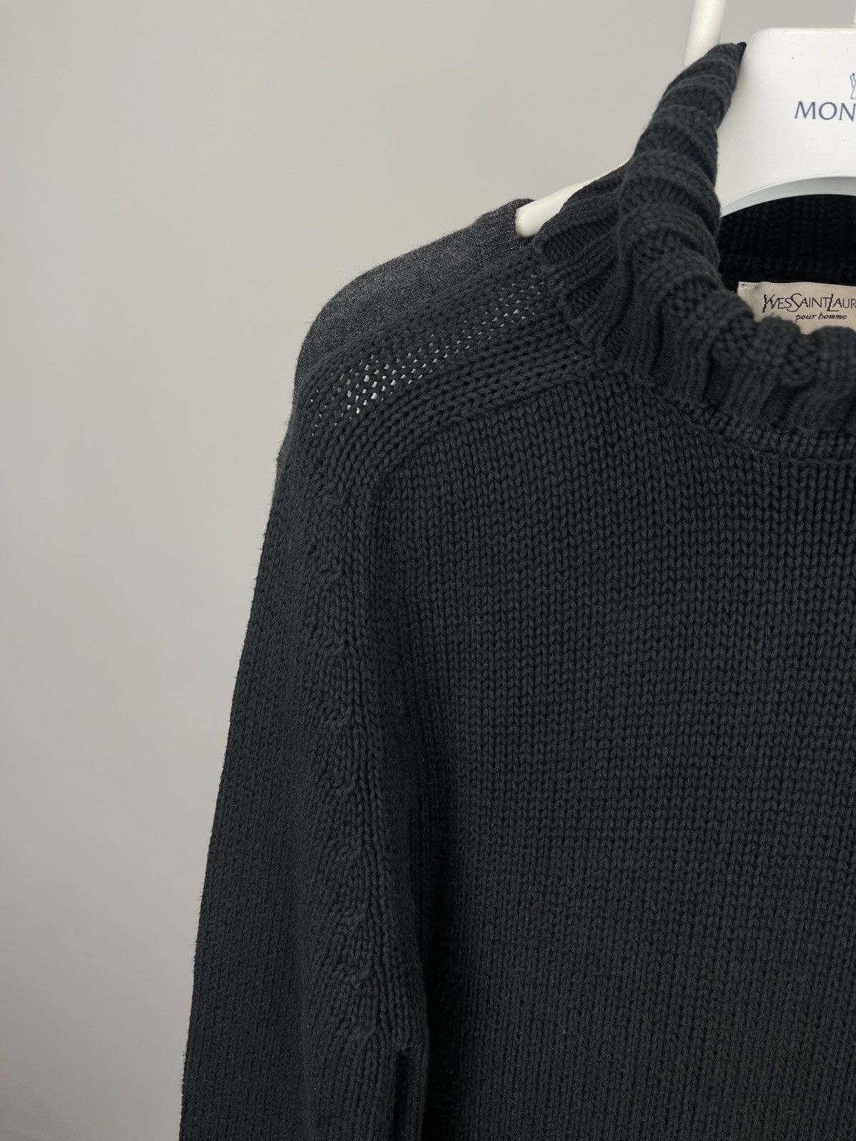Yves Saint Laurent Yves Saint Laurent YSL sweater men jumper logo M black Size US M / EU 48-50 / 2 - 16 Thumbnail