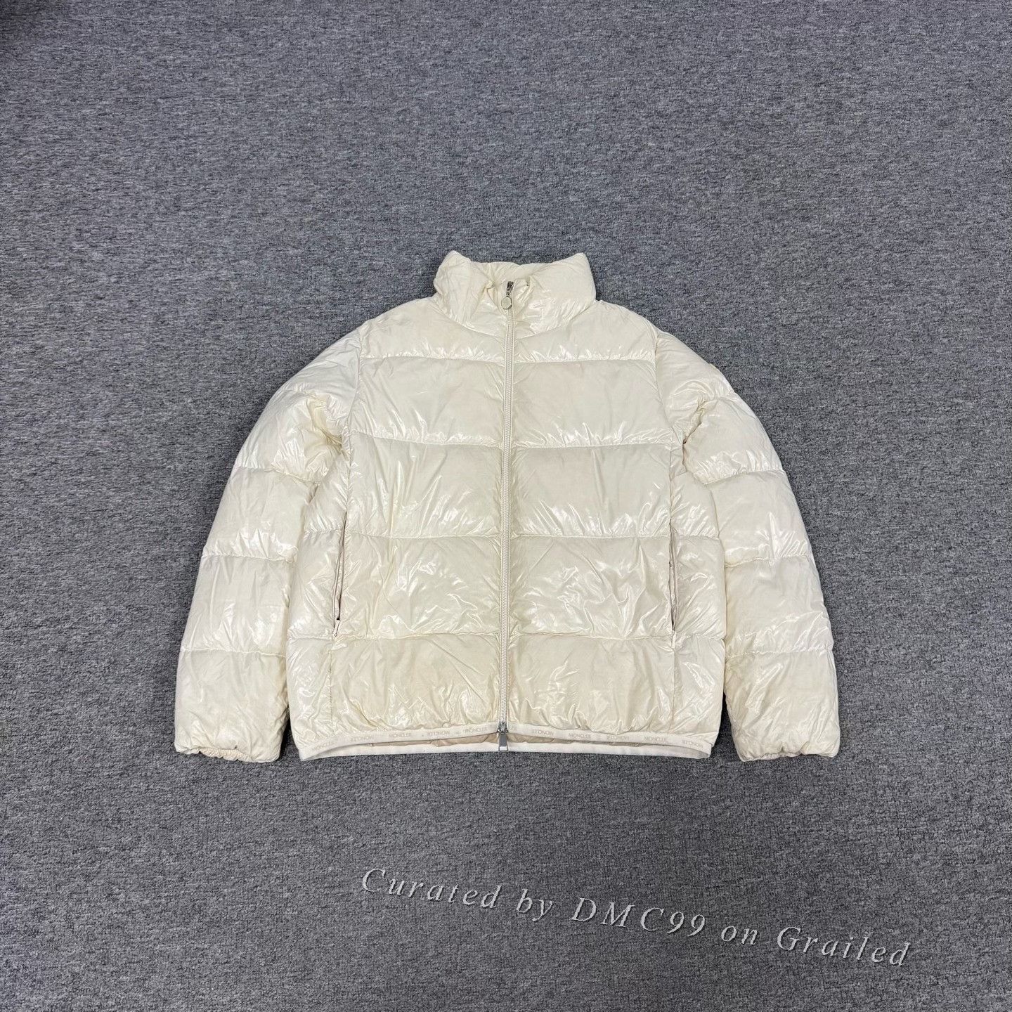 Moncler Moncler Abbadia Short Stand Collar Down Jacket Size S / US 4 / IT 40 - 1 Thumbnail